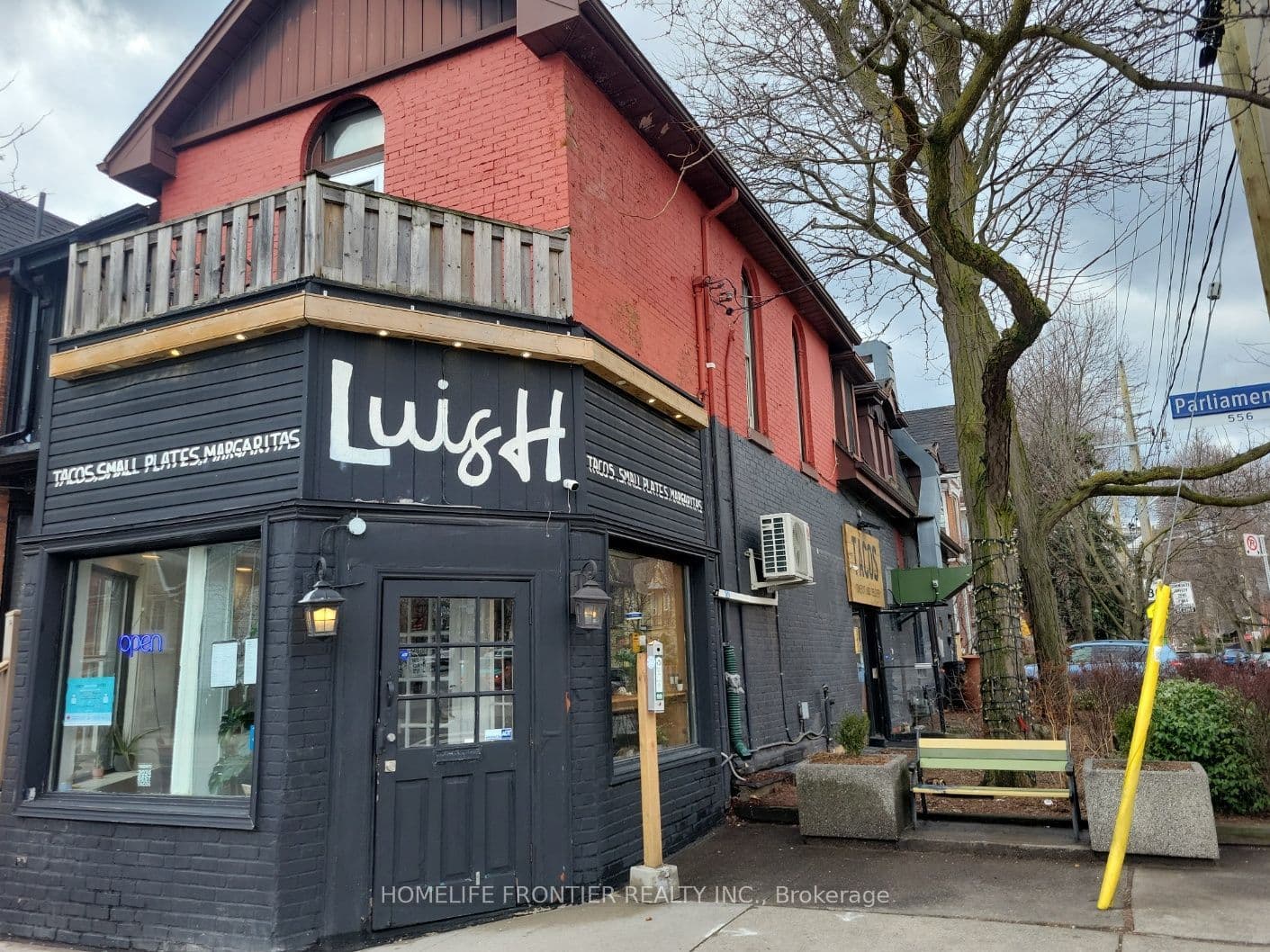 556 Parliament Street, Toronto, ON M4X 1P6