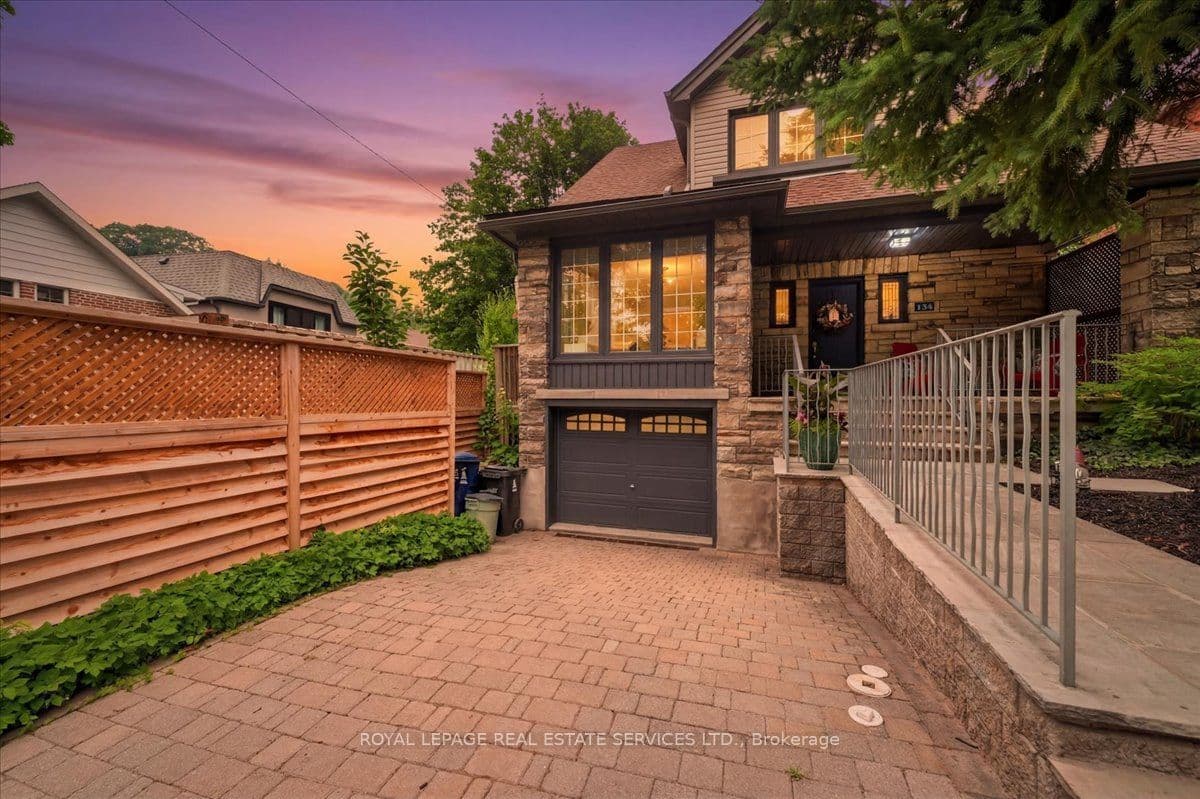 134 Morningside Avenue, Toronto, ON M6S 1E2