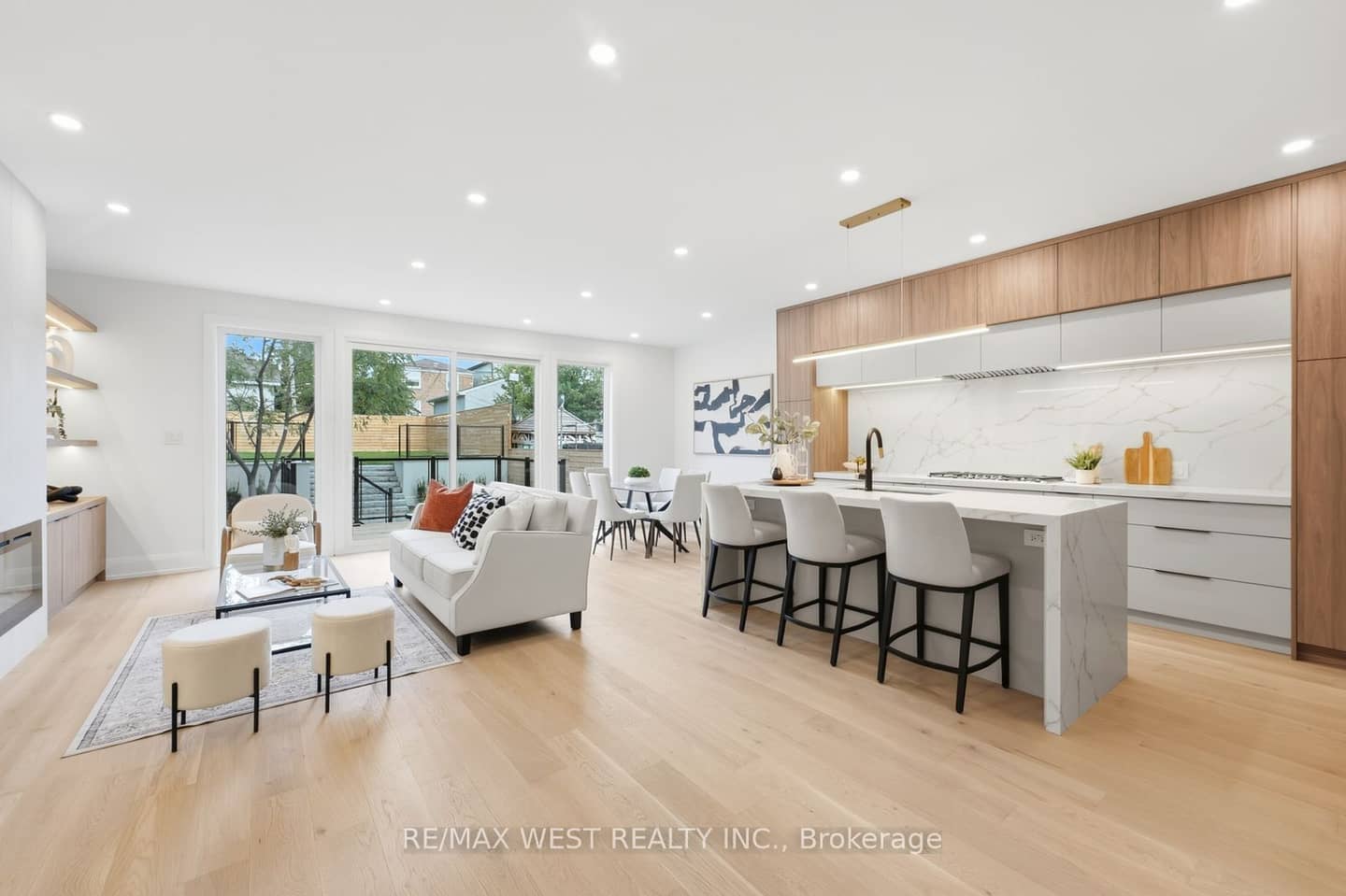 77 Alameda Avenue, Toronto, ON M6C 3W4