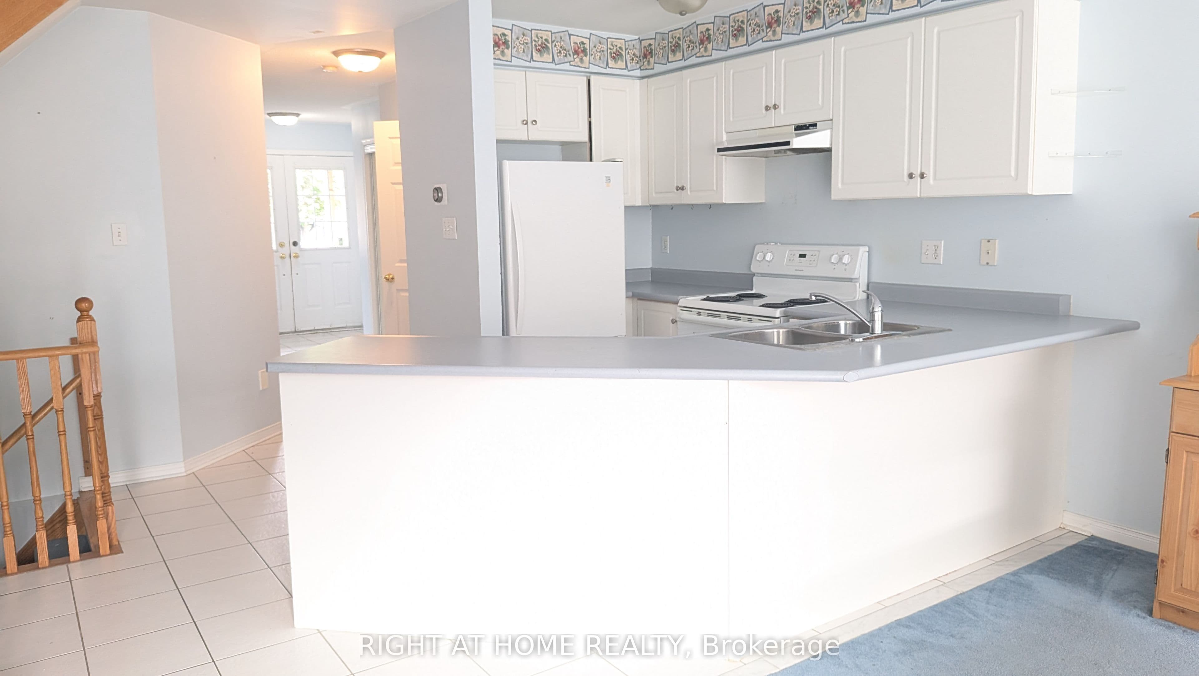 22 Harding Street, Halton Hills, ON L7G 6B2