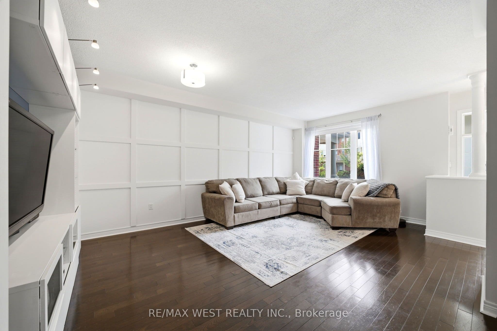 12481 Kennedy Road, Caledon, ON L7C 3P4