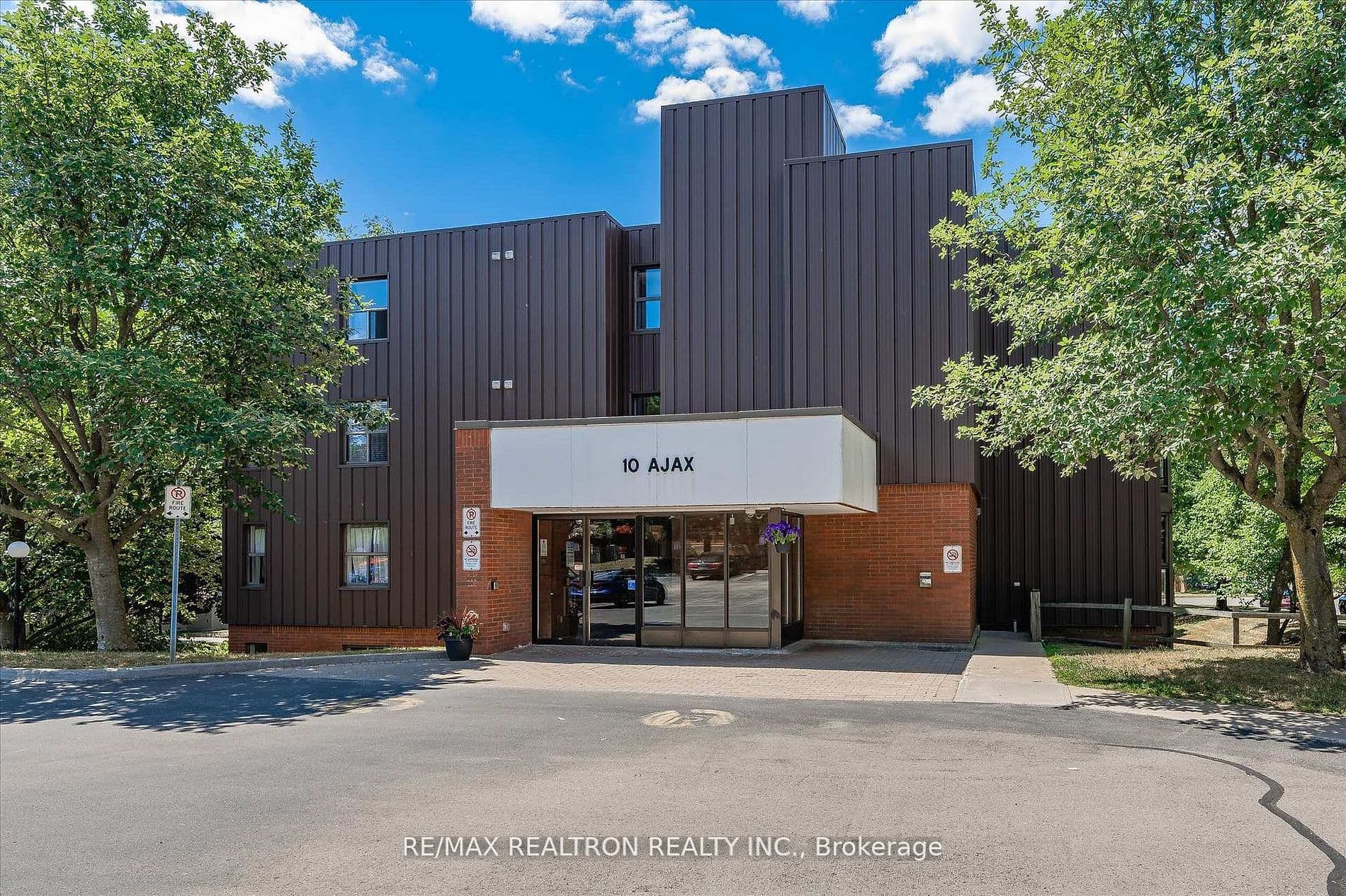 10 Ajax Street 203, Guelph, ON N1H 7N6