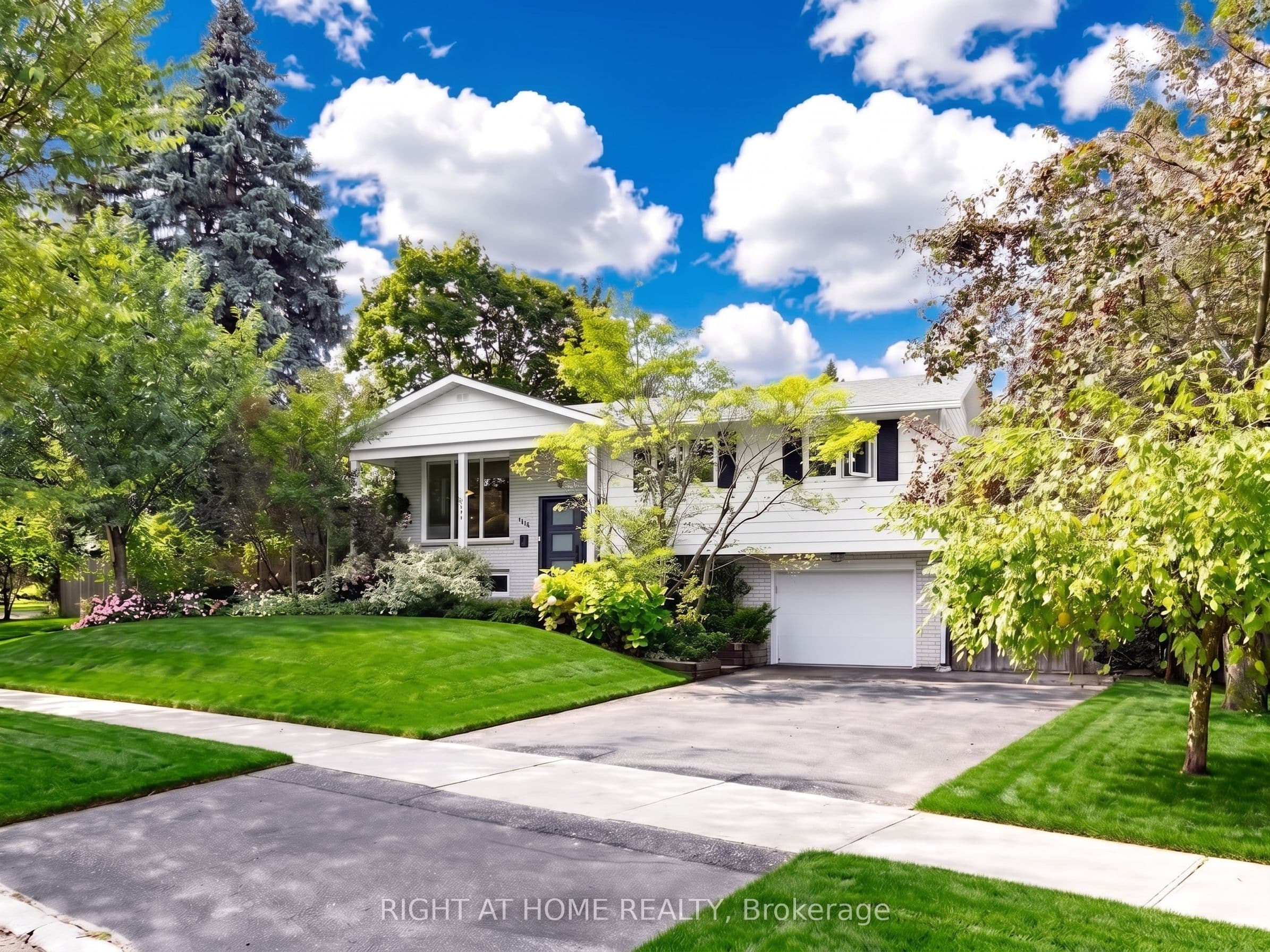 159 Meaford Drive, Waterloo, ON N2J 3V2