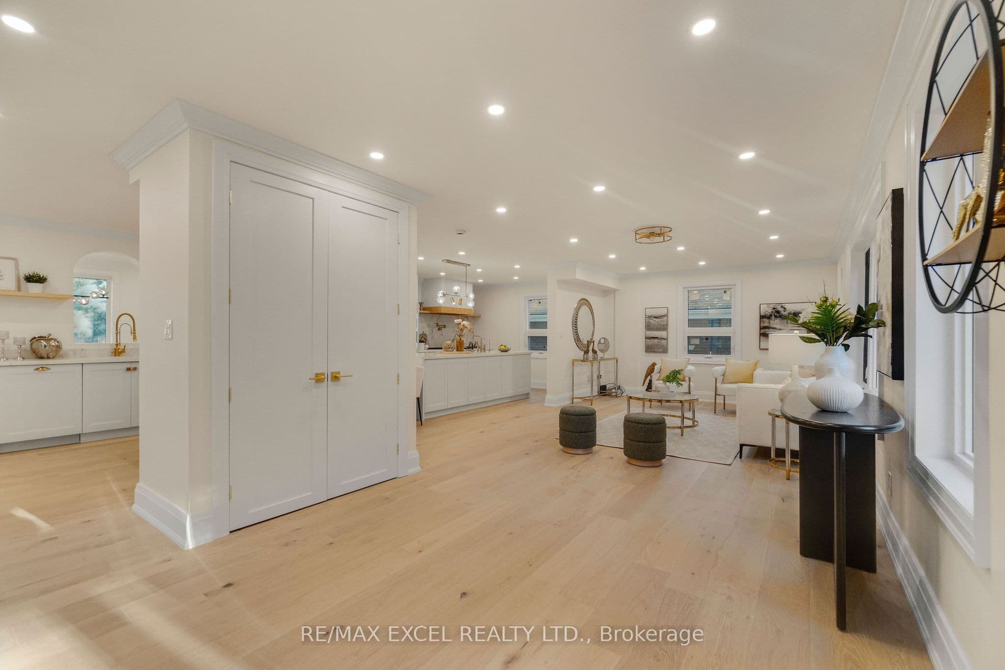 599 Conacher Drive, Toronto, ON M2M 3M9