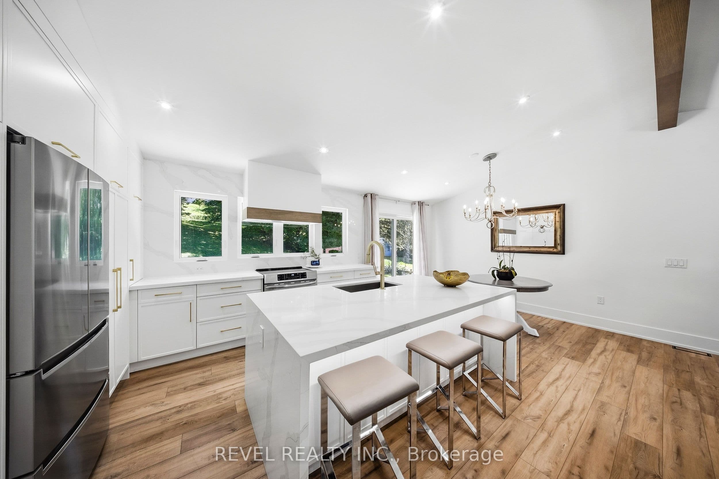 222 Albert Street, Caledon, ON L7E 3J4