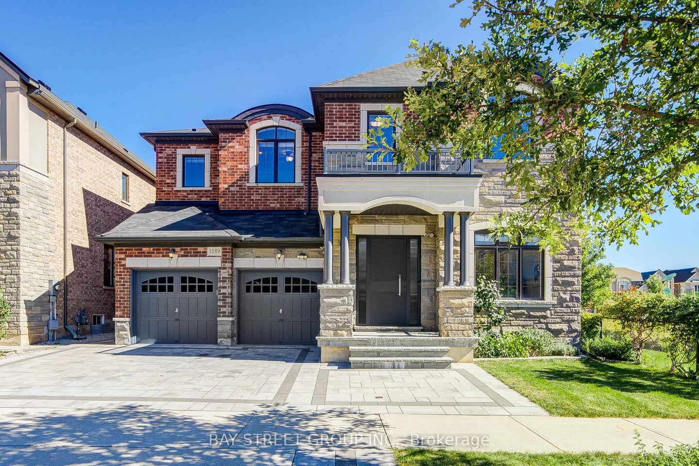 3189 Buttonbush Trail, Oakville, ON L6H 0T4