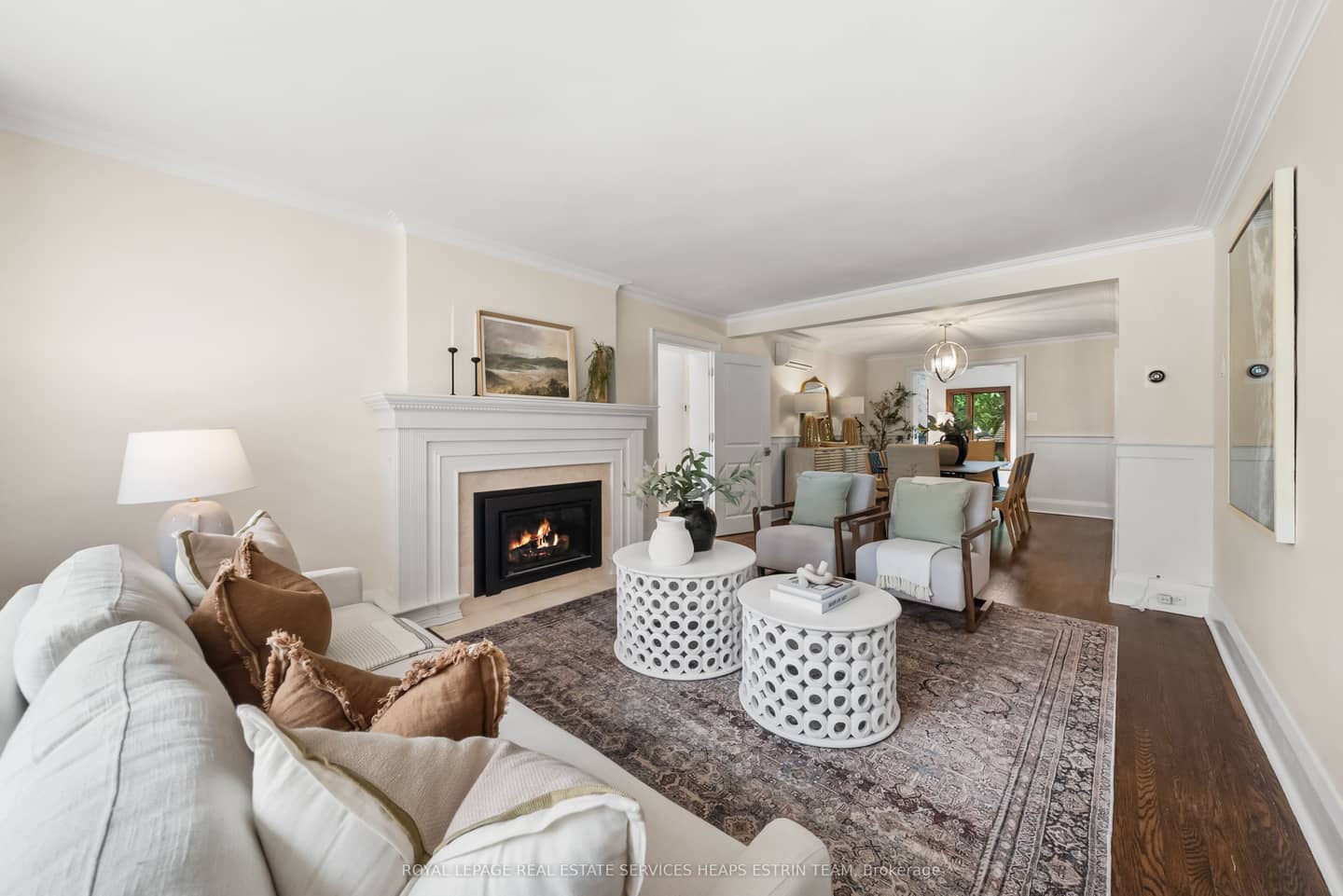 112 Southvale Drive, Toronto, ON M4G 1G7