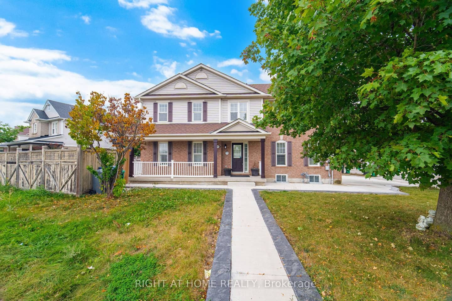 355 Brisdale Drive, Brampton, ON L7Z 3M6