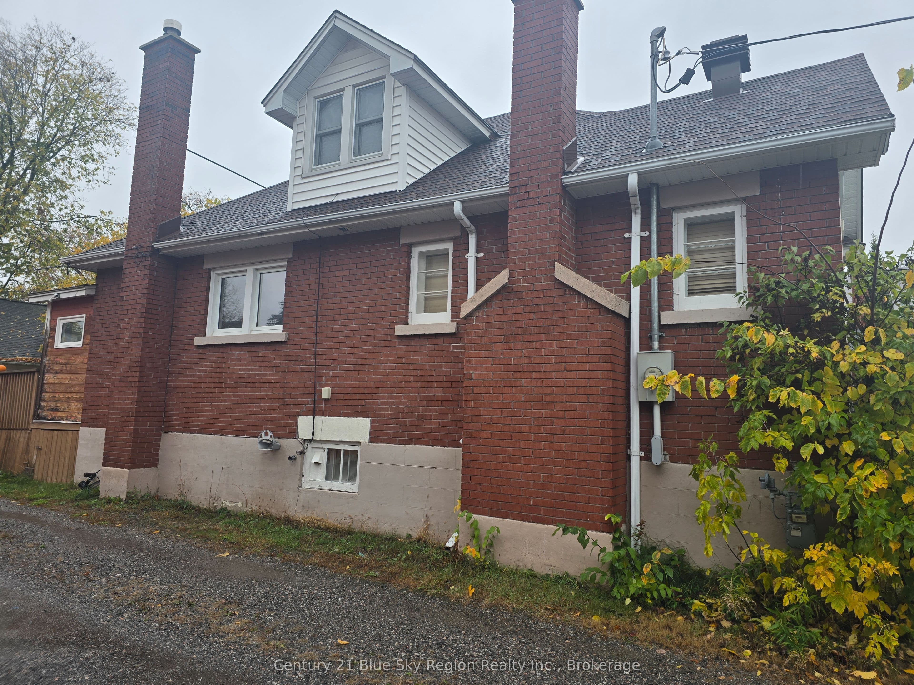171 Fifth Avenue W, North Bay, ON P1B 3N4