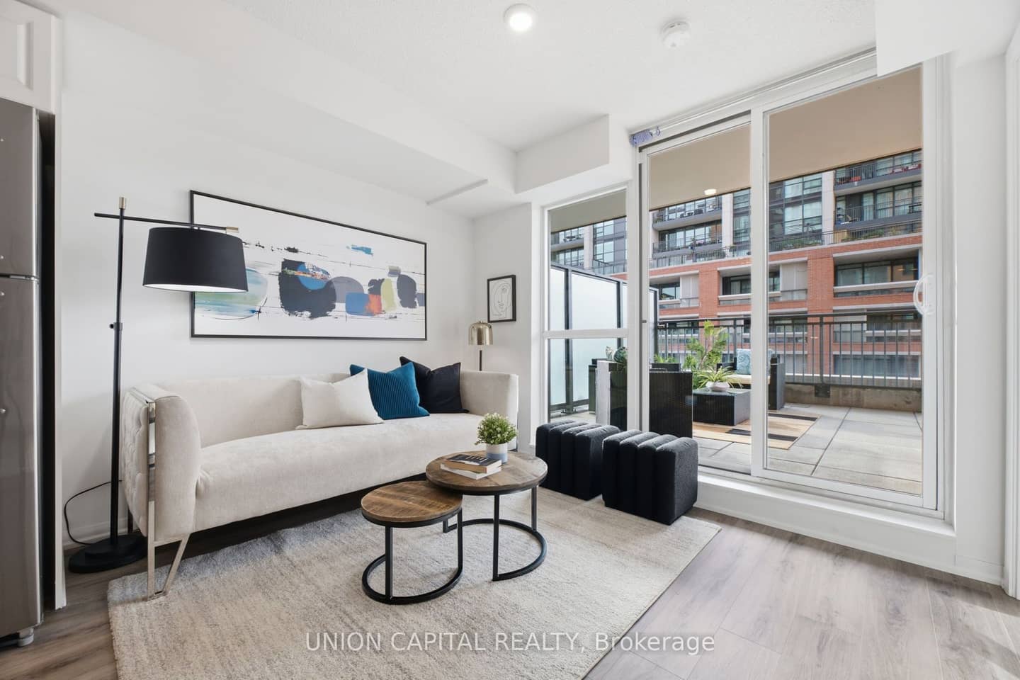 3091 Dufferin Street 735, Toronto, ON M6A 0C4