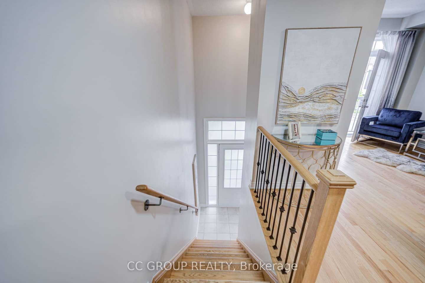 138 Farooq Boulevard S, Vaughan, ON L4H 4S1