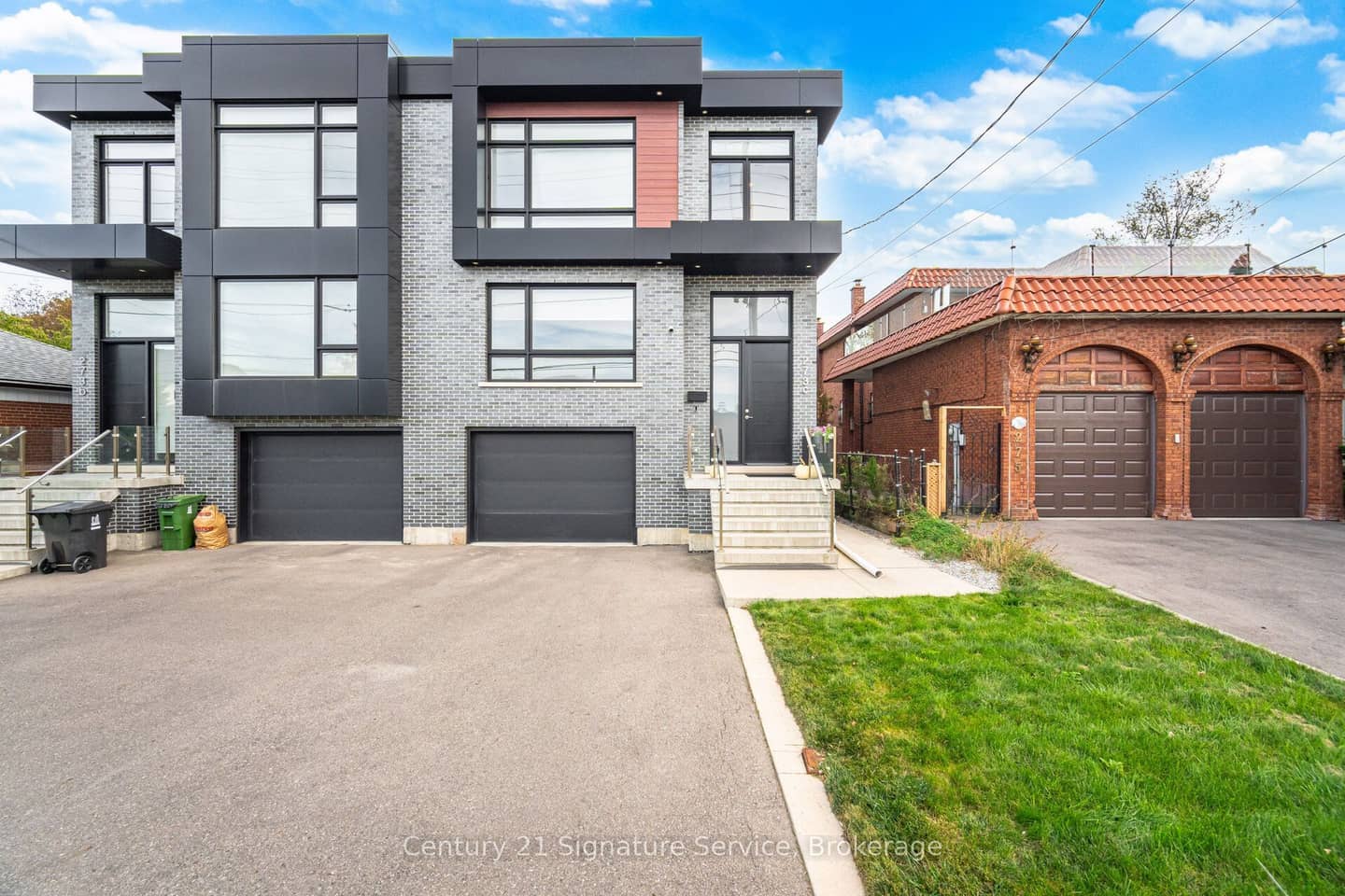 273C Ranee Avenue, Toronto, ON M6A 1N7