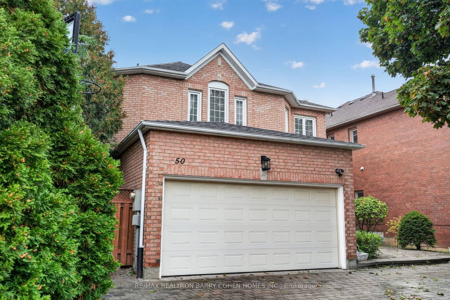 50 Oakhurst Drive, Vaughan, ON L4J 7V3
