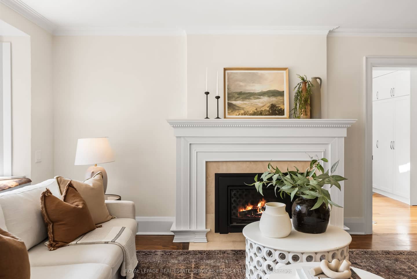 112 Southvale Drive, Toronto, ON M4G 1G7