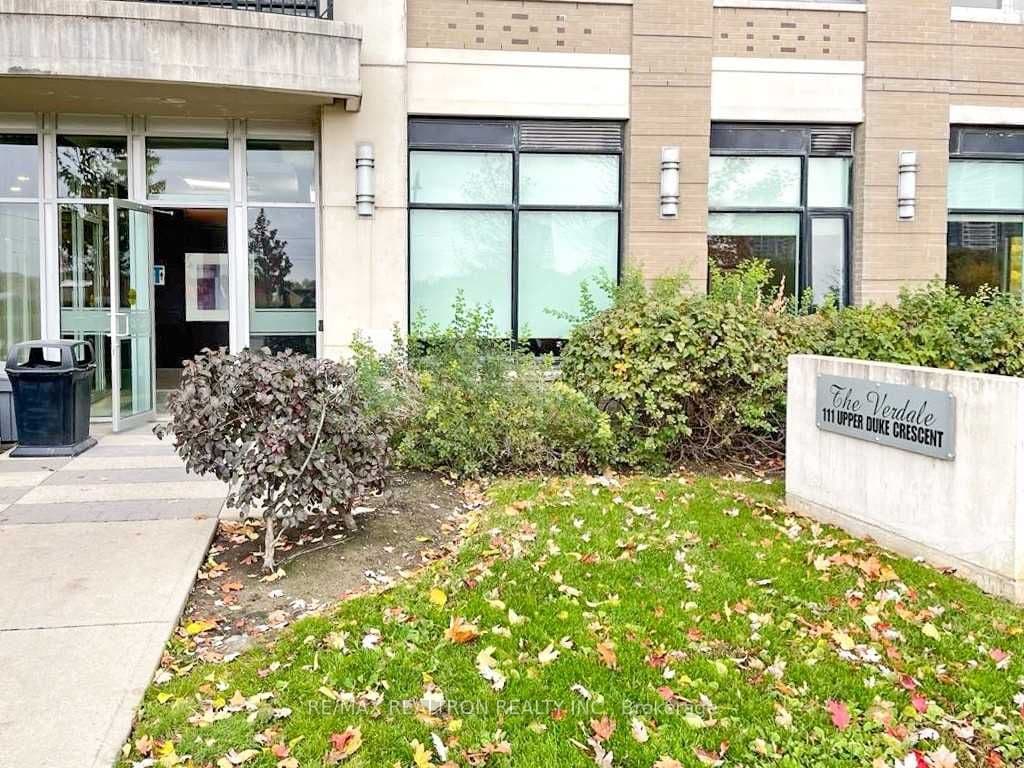 111 Upper Duke Crescent 701, Markham, ON L6G 0C8