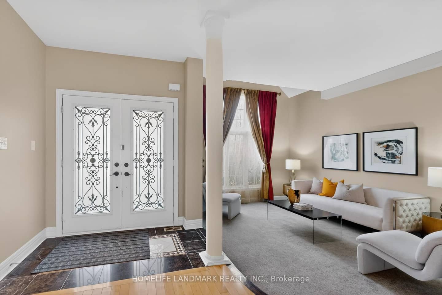 2481 Whistling Springs Crescent, Oakville, ON L6M 5G3