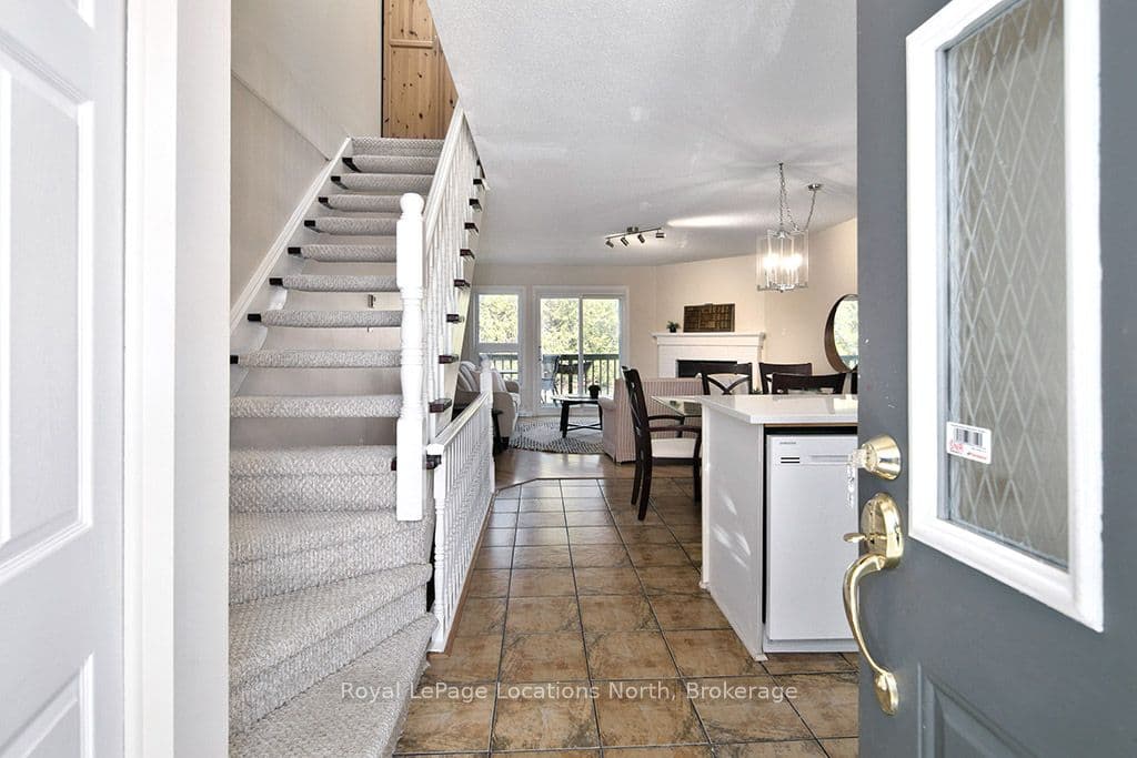 100 Alice Street W 52, Blue Mountains, ON N0H 2P0