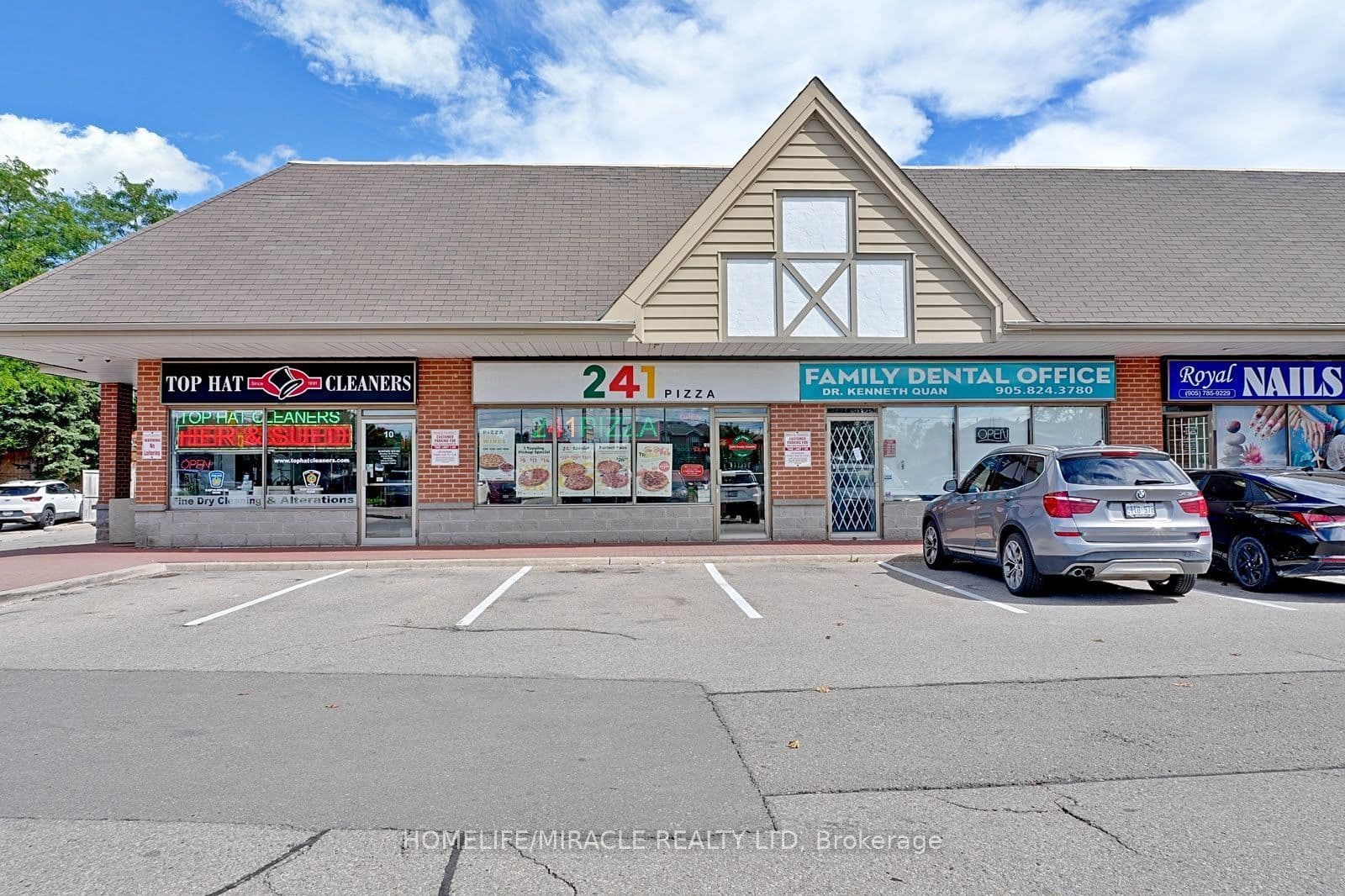 2980 Crosscurrent Drive #9, Mississauga, ON L5N 7C7