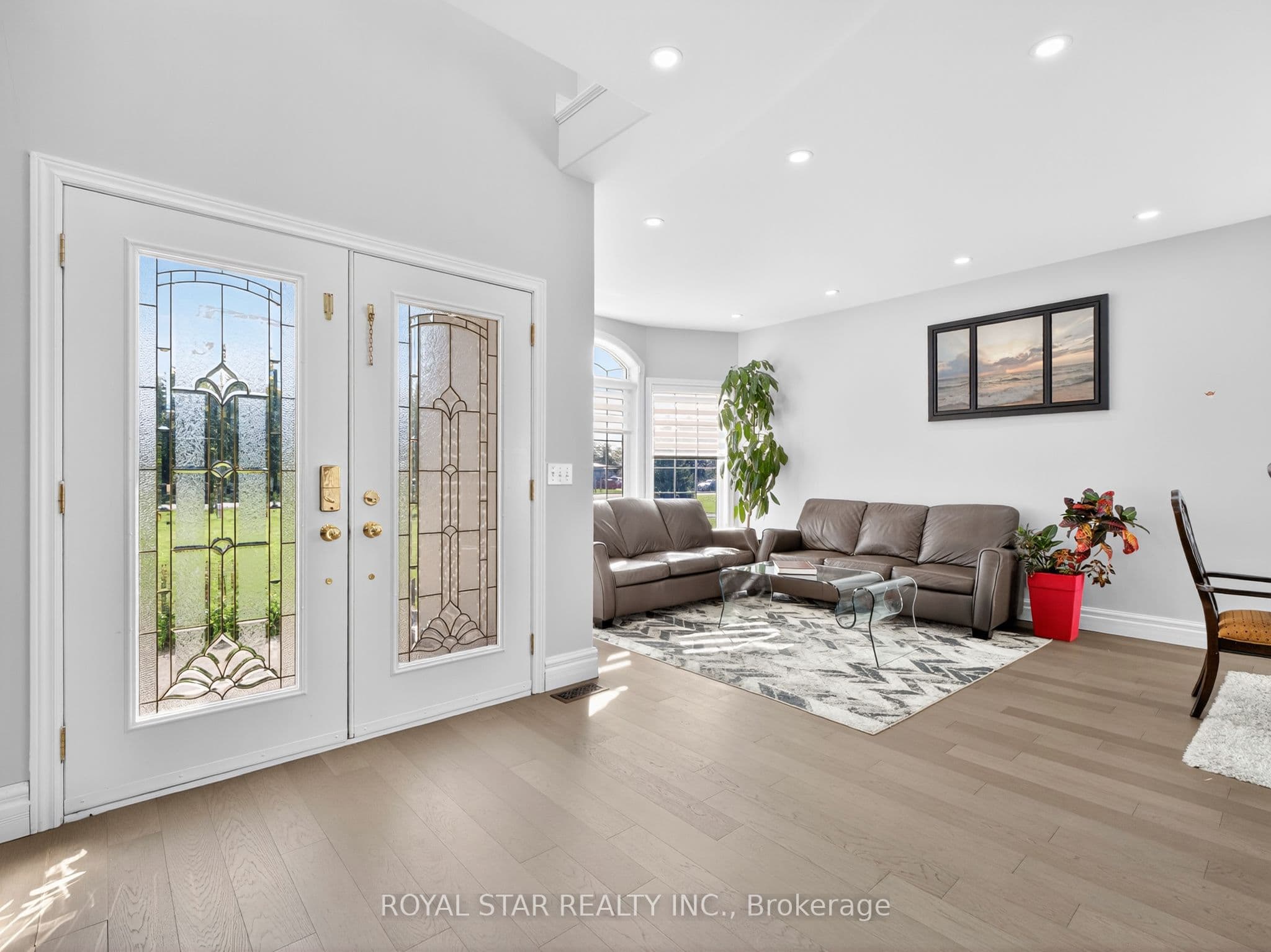1951 County Road 27, Lakeshore, ON N0R 1V0
