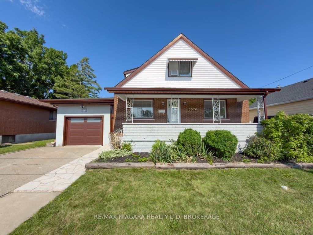 5576 Desson Avenue, Niagara Falls, ON L2G 3T1