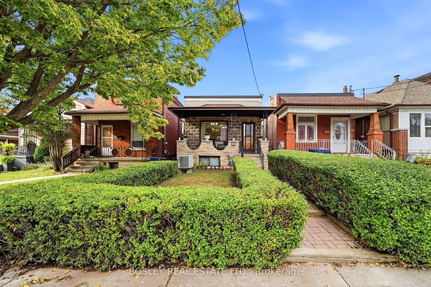 44 Conway Avenue, Toronto, ON M6E 1H2