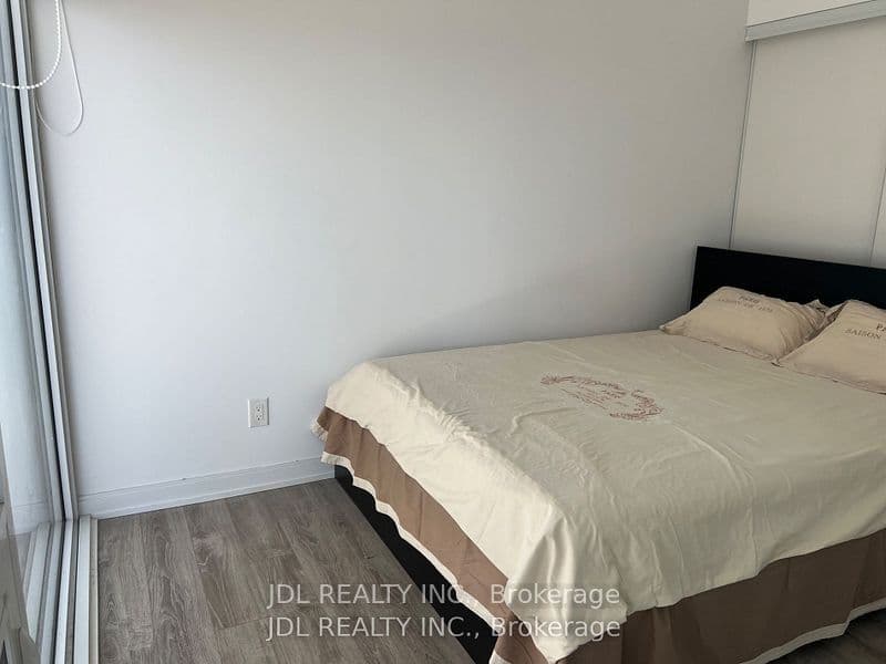 42 Charles Street E 3609, Toronto, ON M4Y 1T4