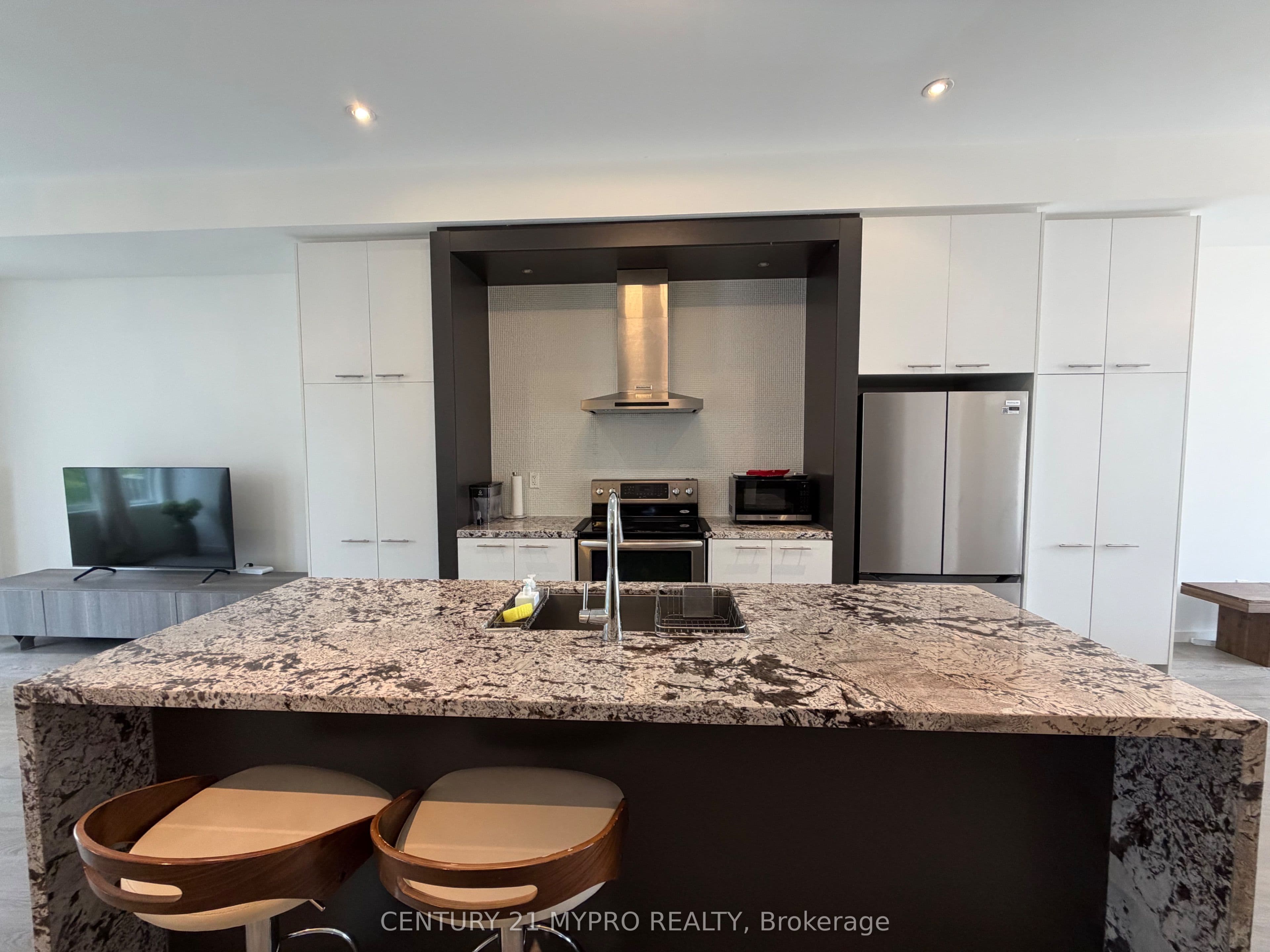 56 Genuine Lane, Richmond Hill, ON L4B 0E5