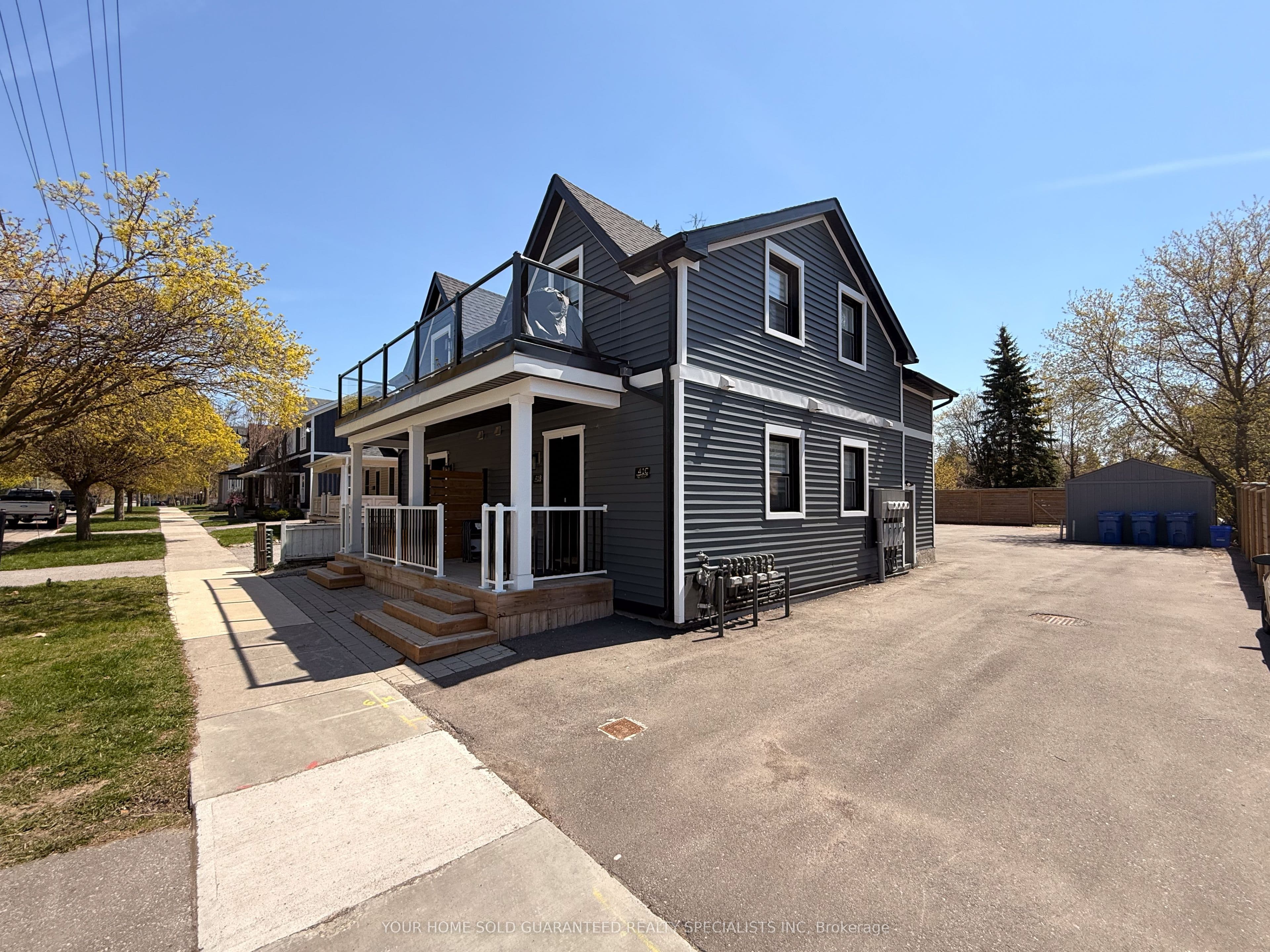 41 Mosley Street, Aurora, ON L4G 1G8
