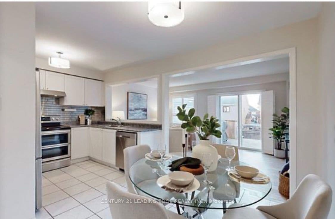 123 Kirkland Place, Whitby, ON L1P 1W8