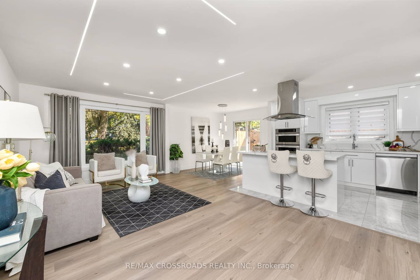 184 Laverock Avenue, Richmond Hill, ON L4C 4K3