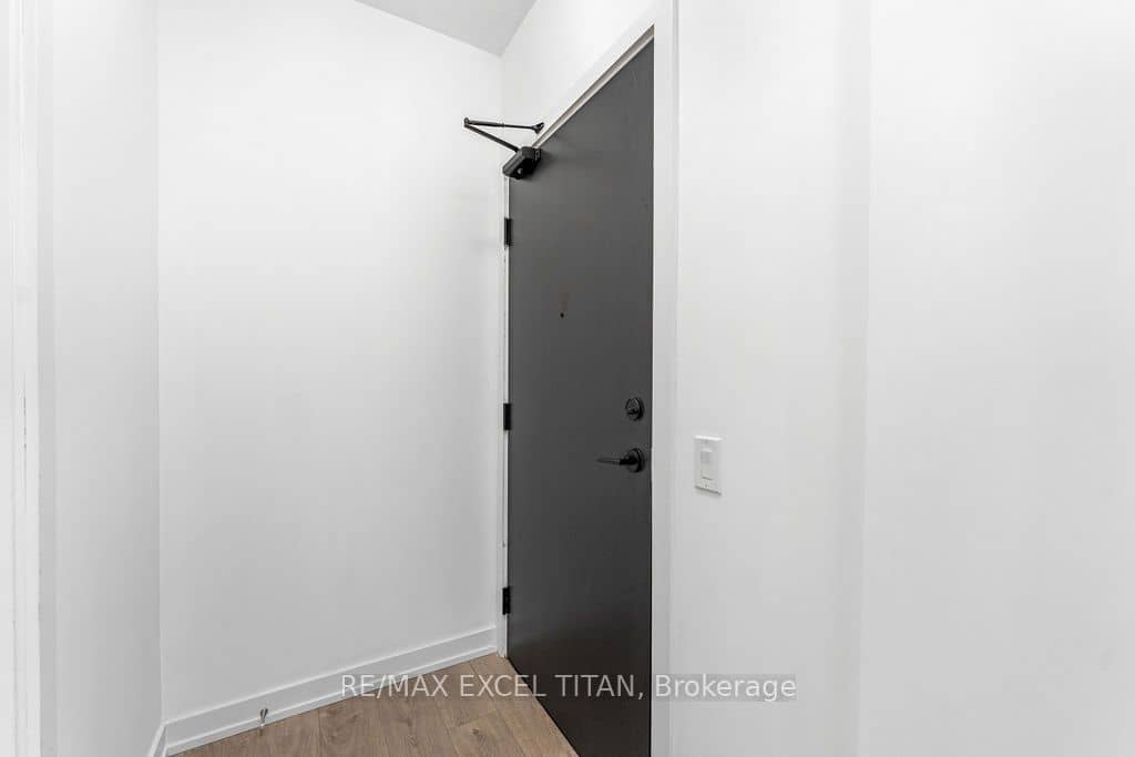 1480 Bayly Street 1707, Pickering, ON L1W 0C2