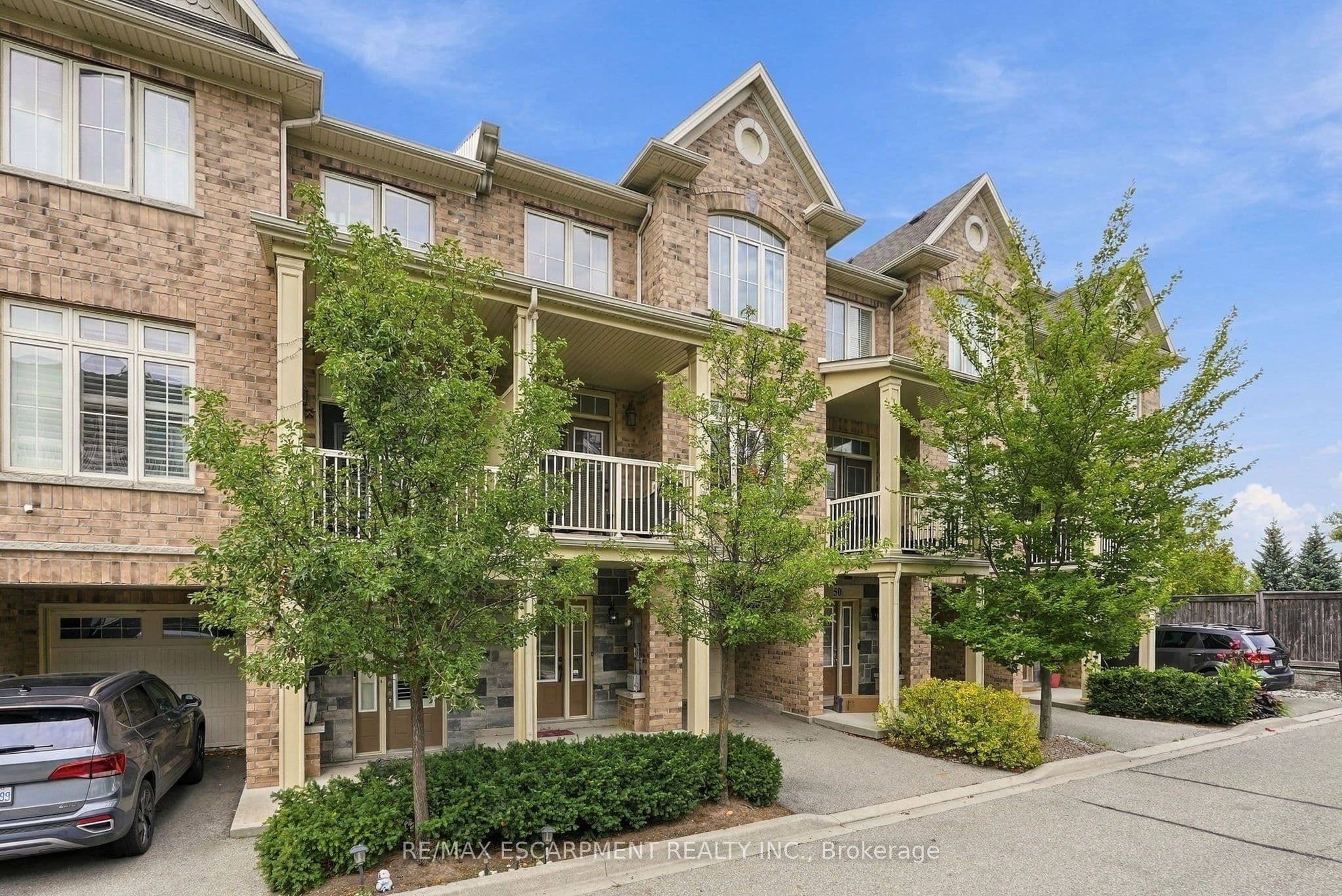 181 Plains Road W 49, Burlington, ON L7T 0B1