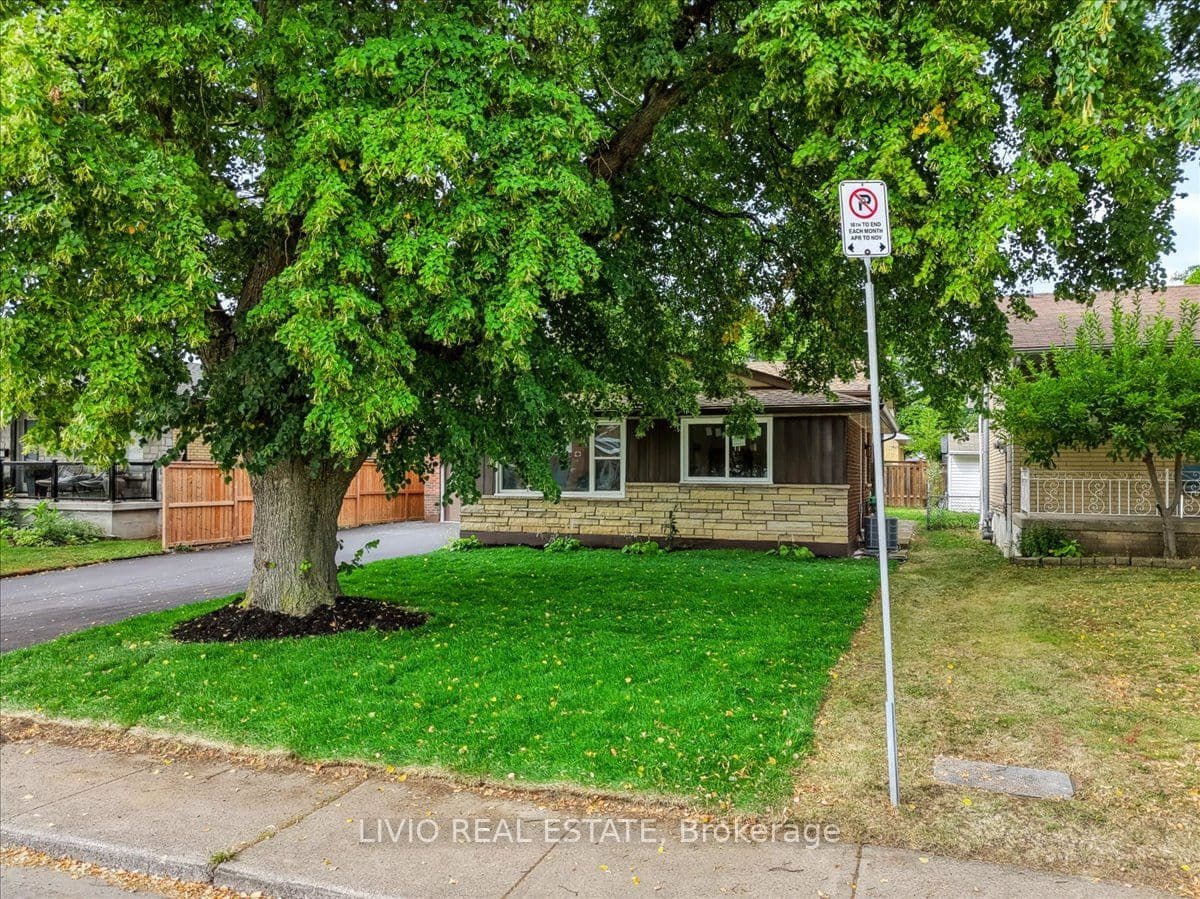 78 Cromwell Crescent, Hamilton, ON L8G 2G2