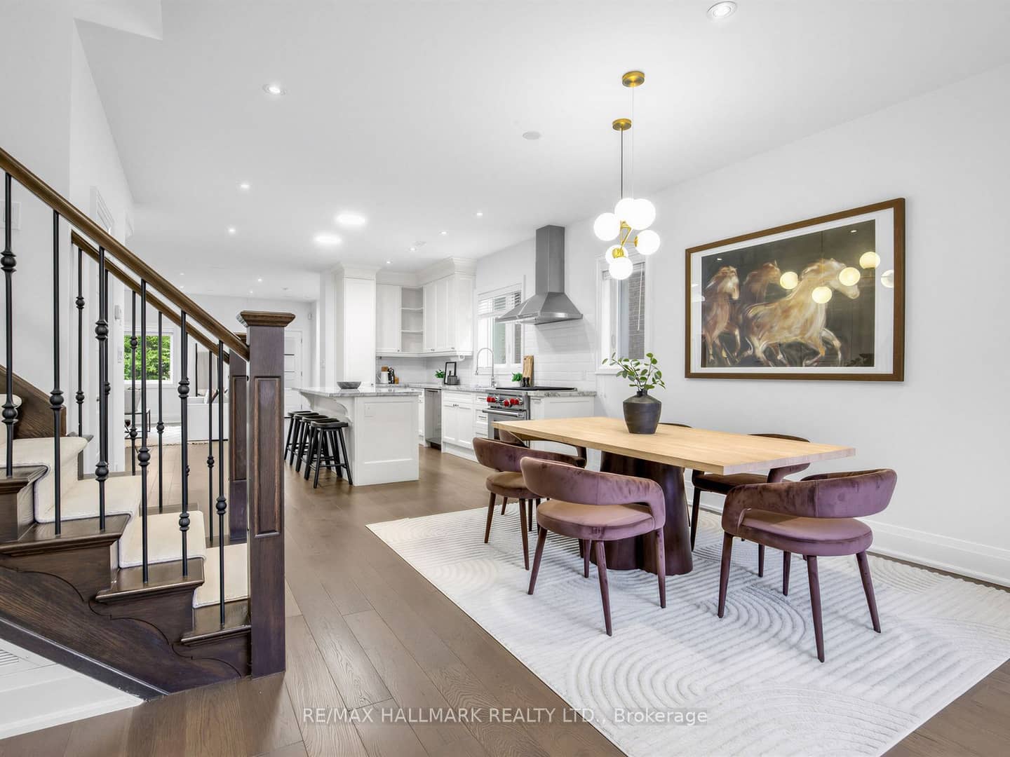 4 Woodville Avenue, Toronto, ON M4K 2J6