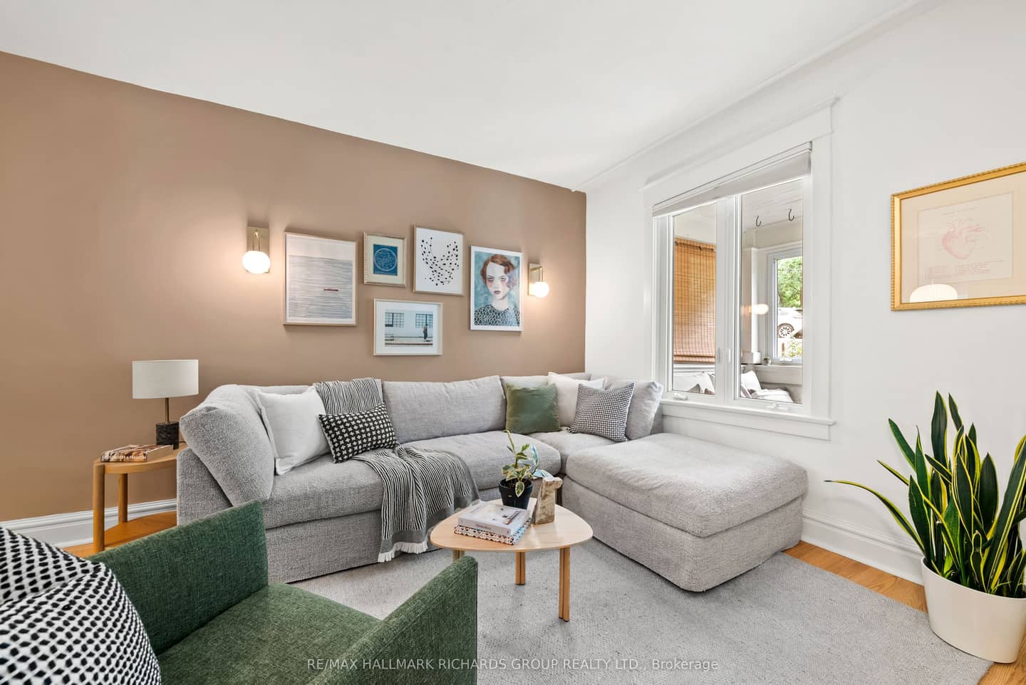 144 Beech Avenue, Toronto, ON M4E 3H6