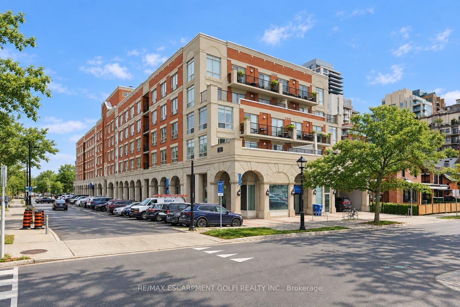 430 Pearl Street W 403, Burlington, ON L7R 4J8