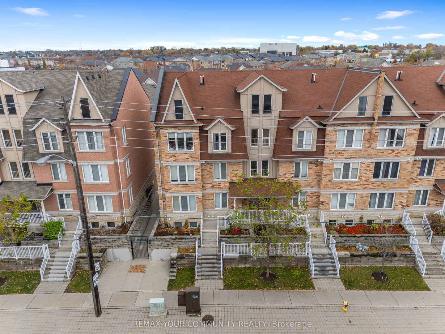 651F Warden Avenue 48, Toronto, ON M1L 0E8