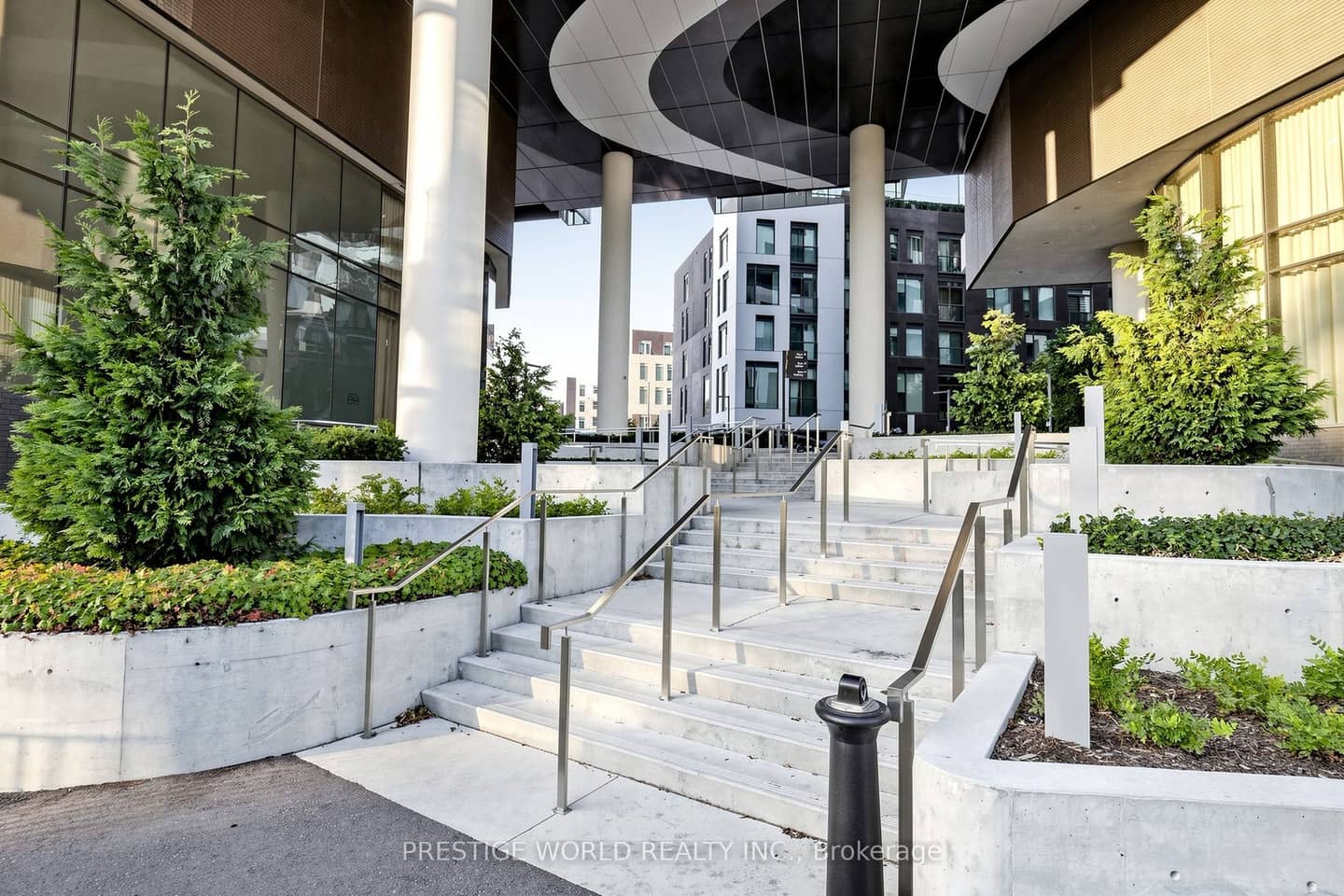 25 Adra Grado Way 1701, Toronto, ON M2J 0H6