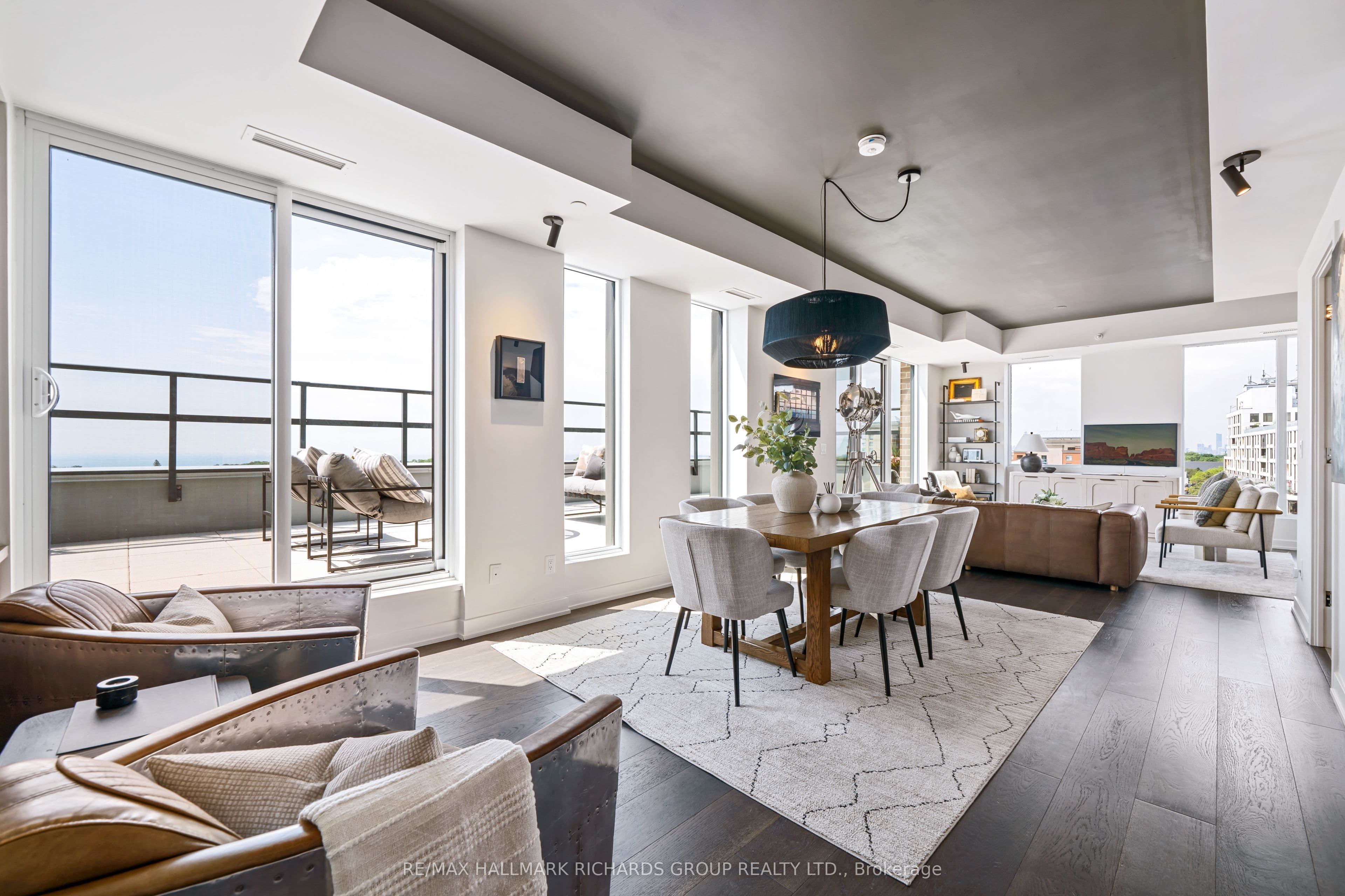1161 Kingston Road PH701, Toronto, ON M1N 1P2