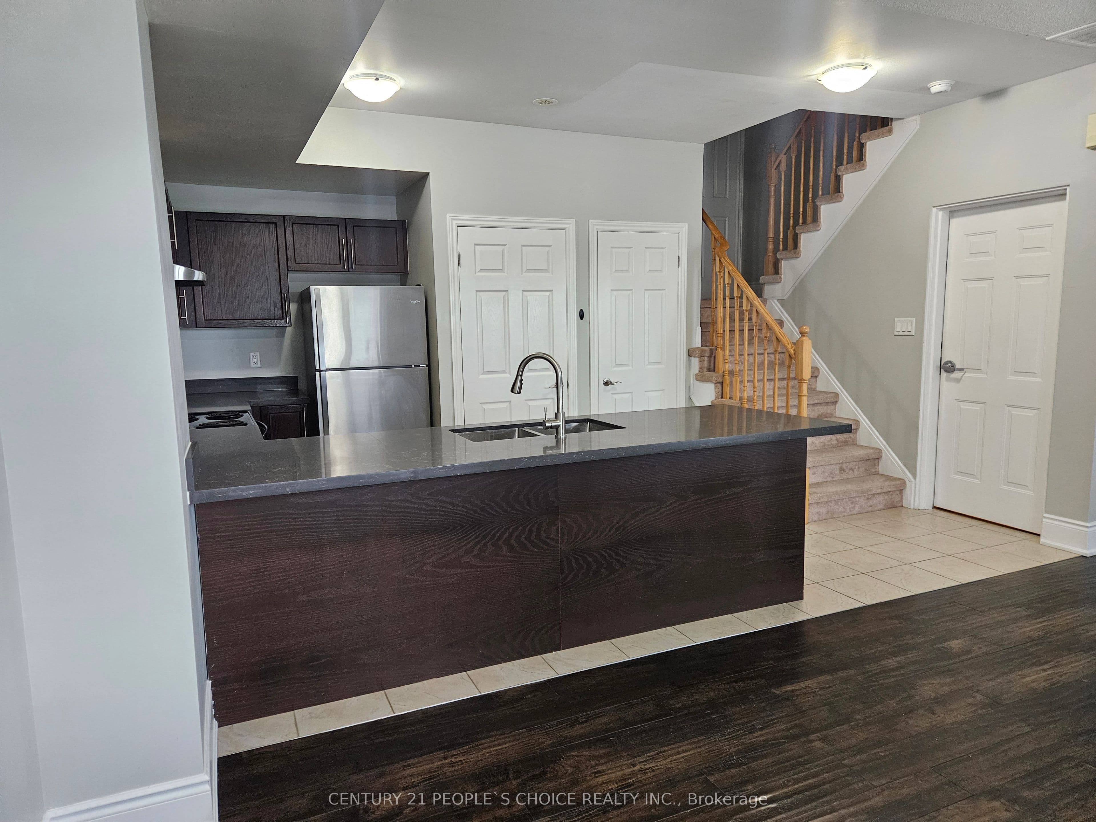 2420 Baronwood Drive 28-04, Oakville, ON L6M 0J7