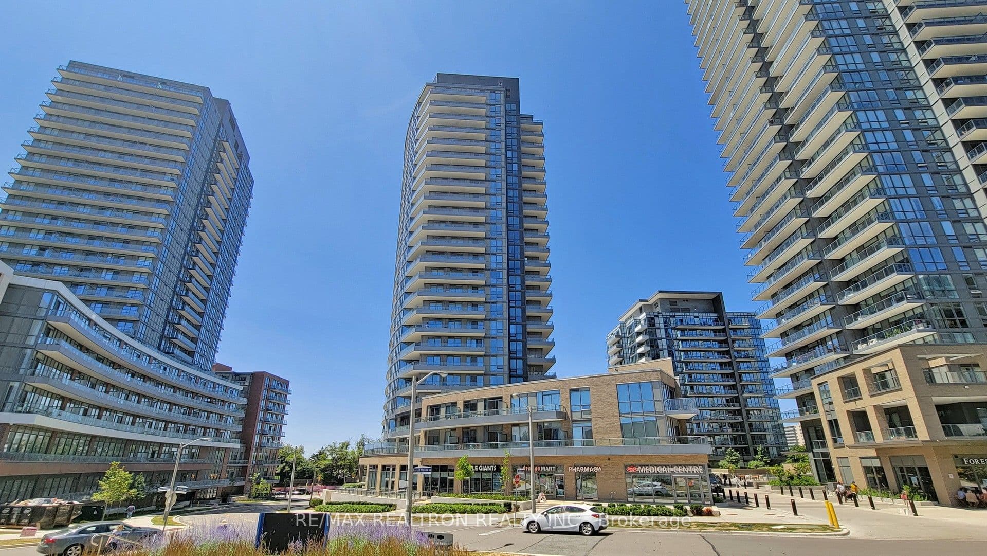50 Forest Manor Road 311, Toronto, ON M2J 1M6