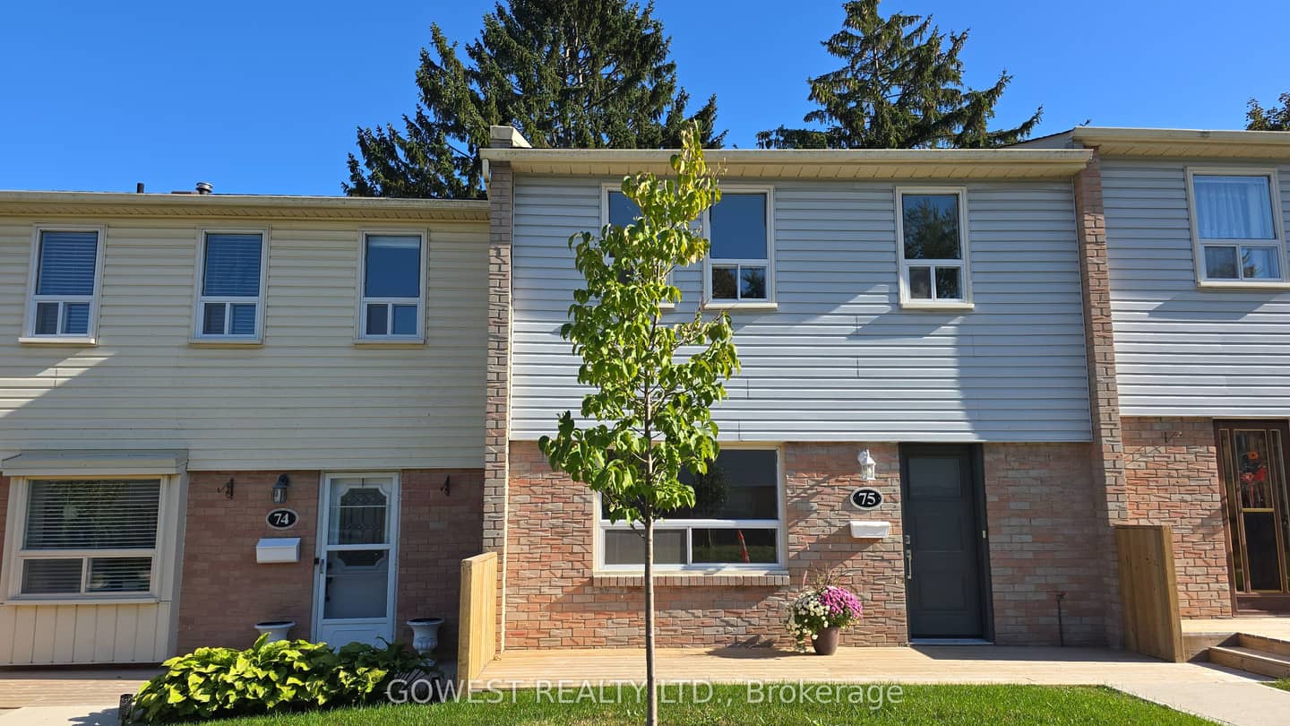 1055 Shawnmarr Road 75, Mississauga, ON L5H 3V2