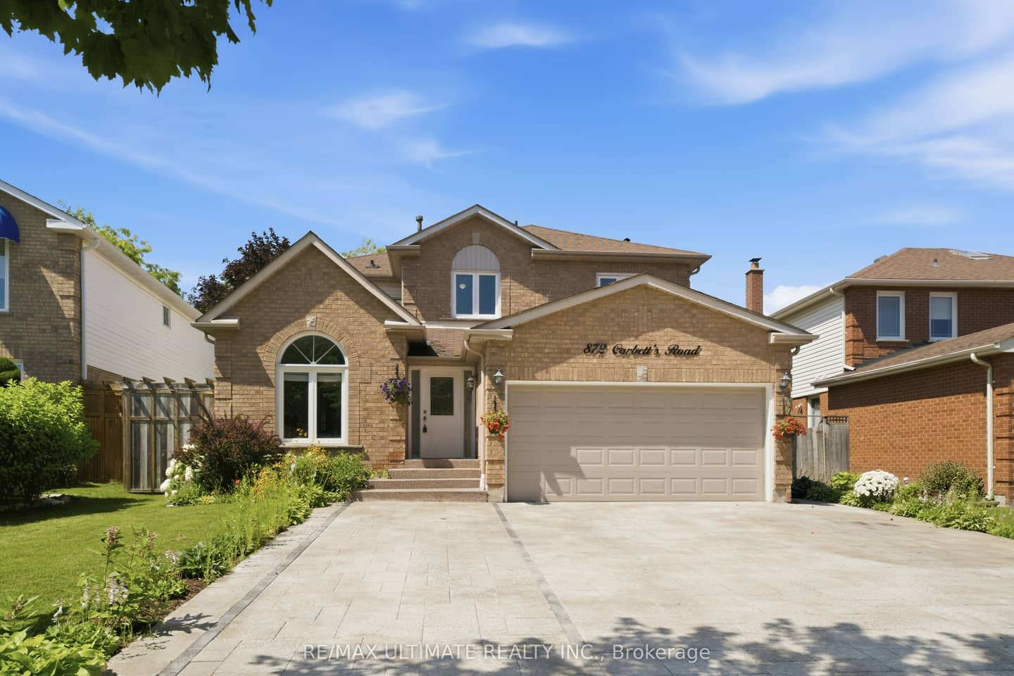 872 Corbetts Road, Oshawa, ON L1K 2E1