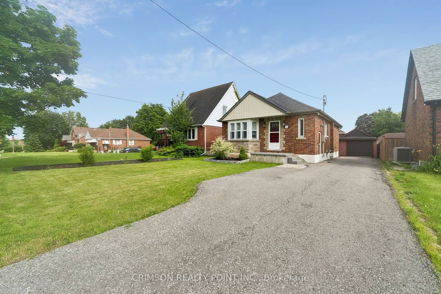 503 Athol Street E, Oshawa, ON L1H 1L7