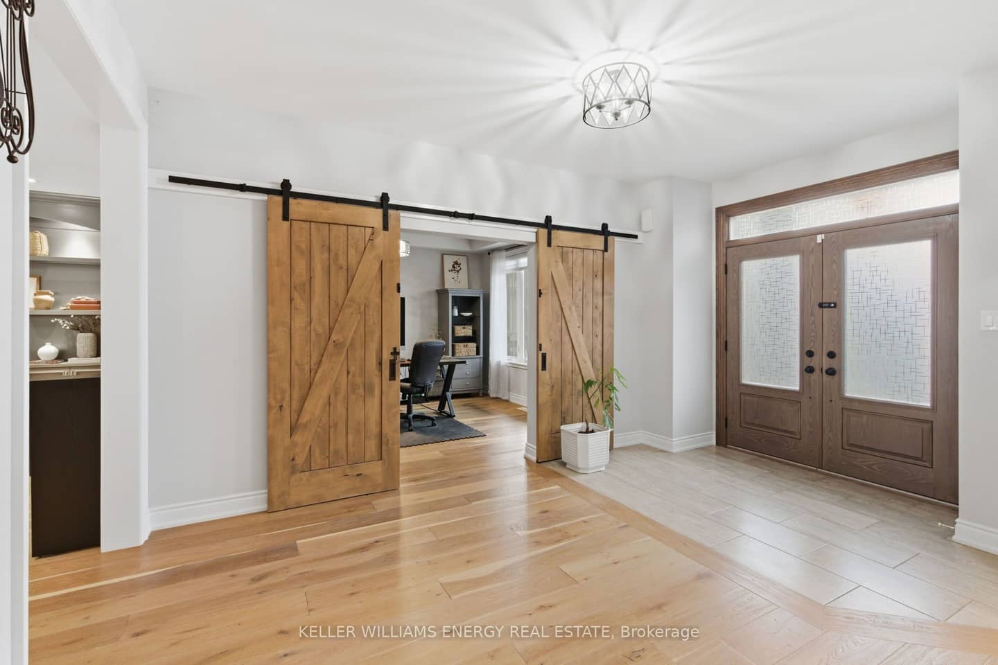 199A South Channel Drive, Georgina, ON L4P 2N4