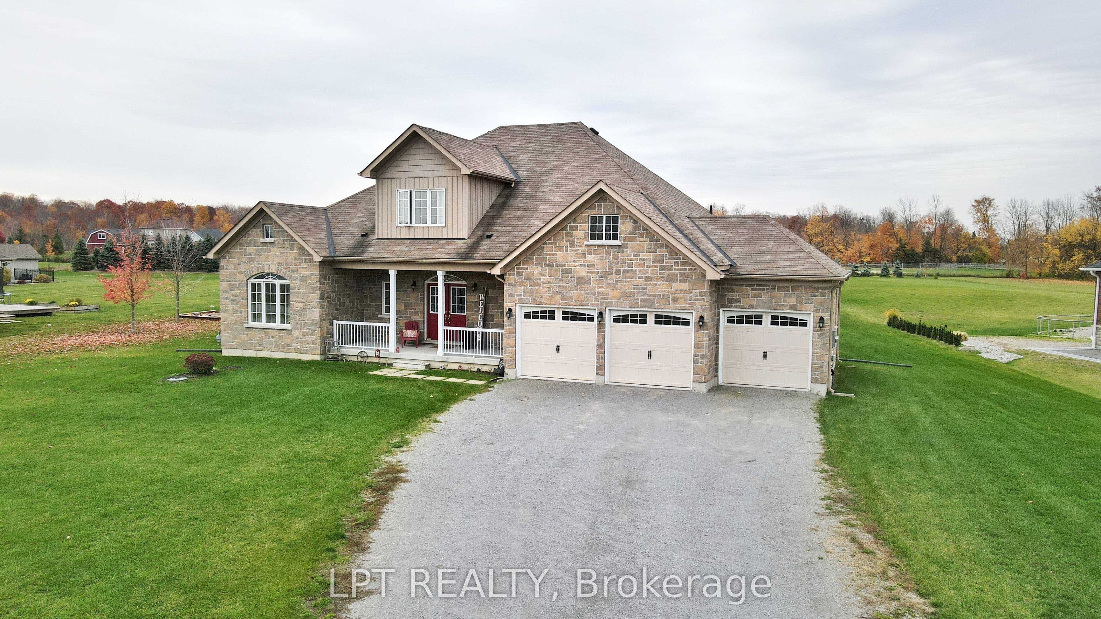 12 Plowright Road LEASE, Springwater, ON L9X 0A3