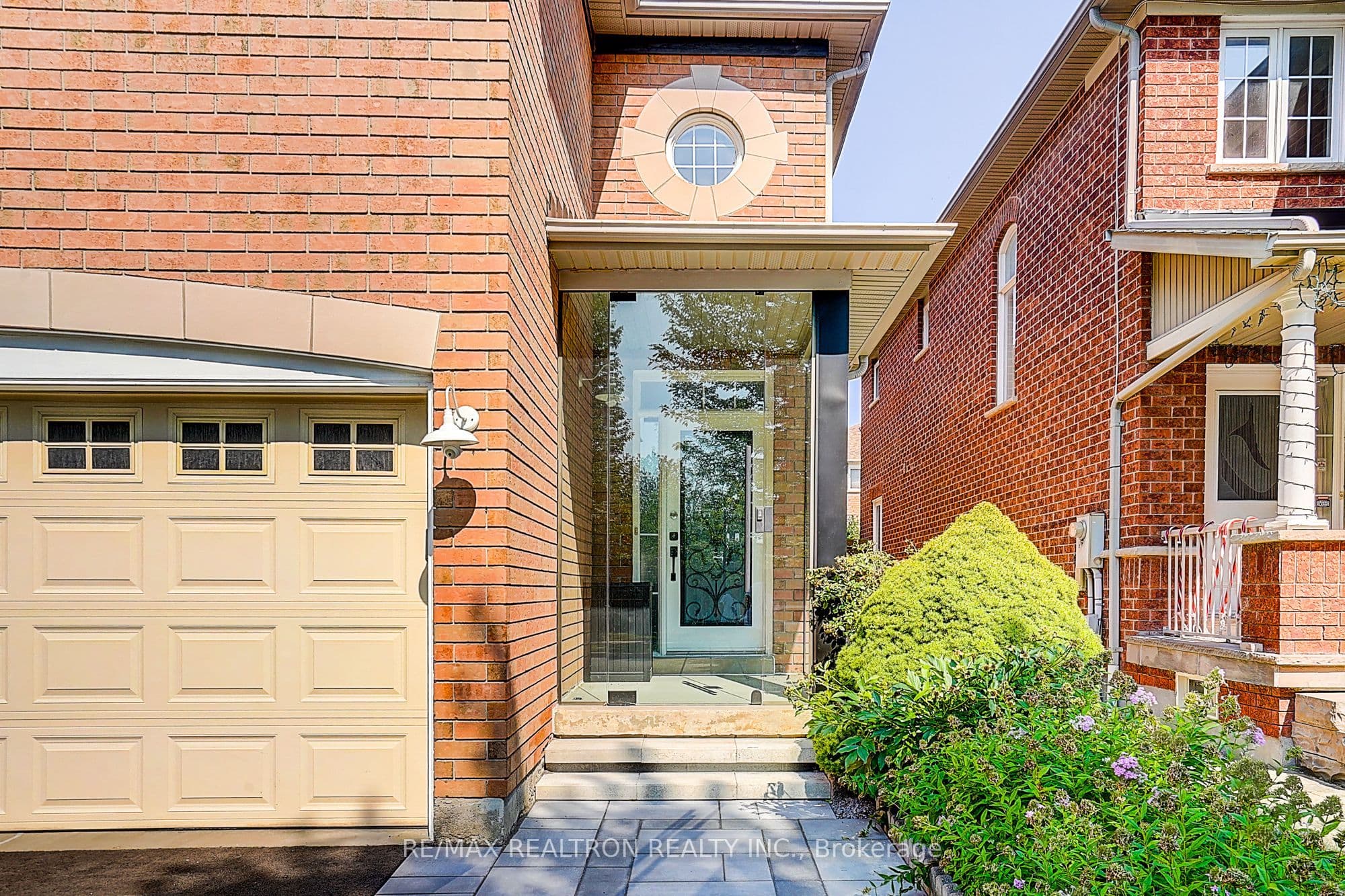47 Melville Street, Richmond Hill, ON L4B 4J1