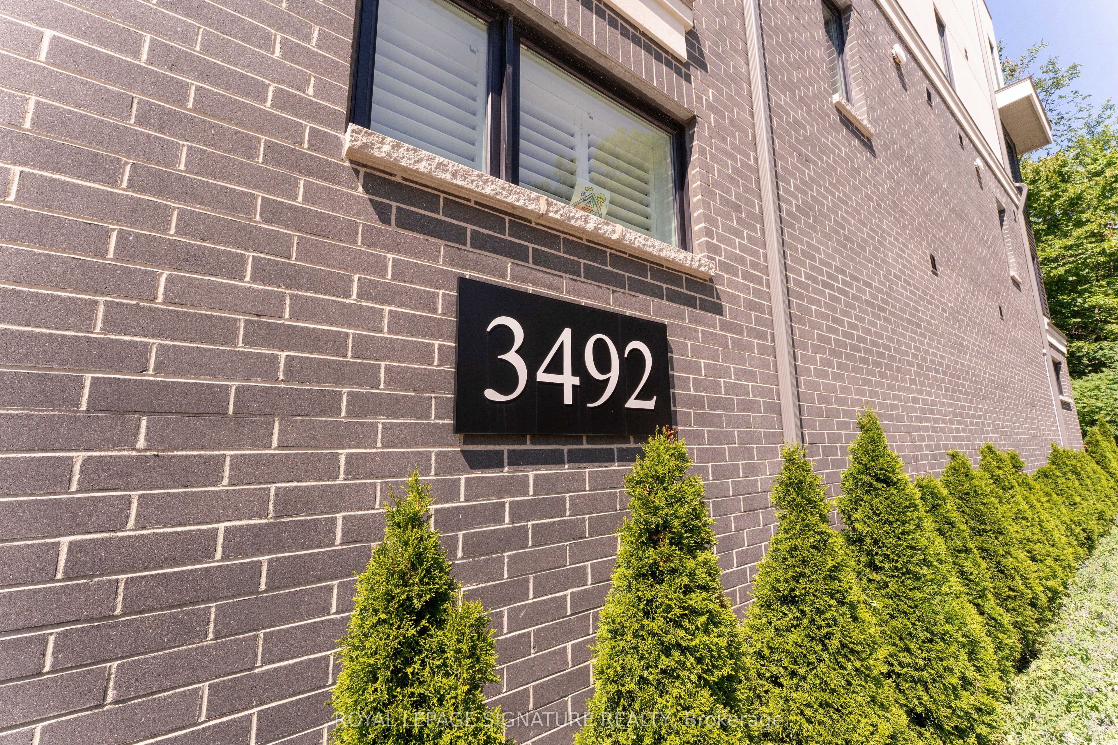 3492 Widdicombe Way 17, Mississauga, ON L5L 2M5