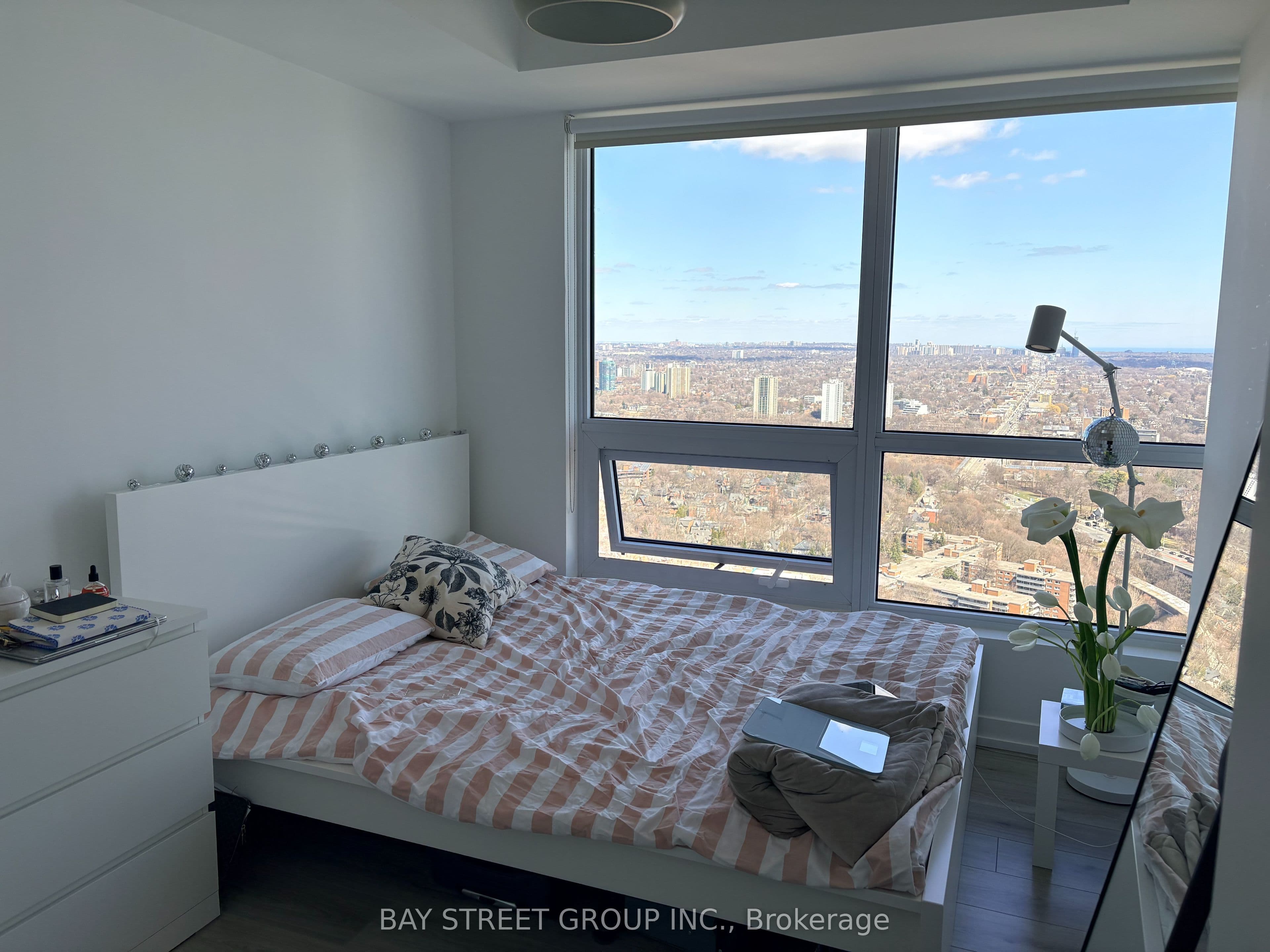 395 Bloor Street E 4010, Toronto, ON M4W 1H7