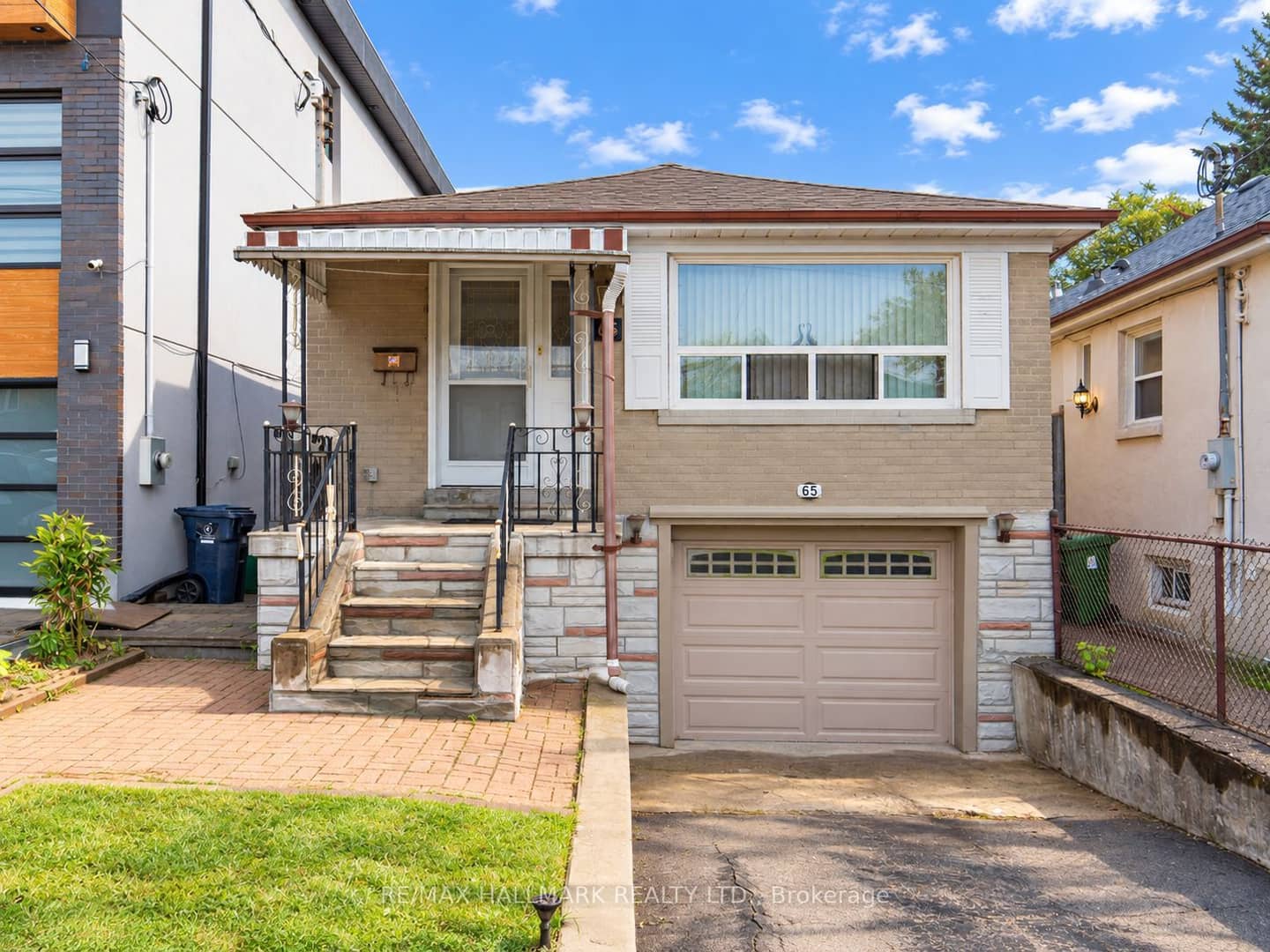 65 Holmstead Avenue, Toronto, ON M4B 1T3